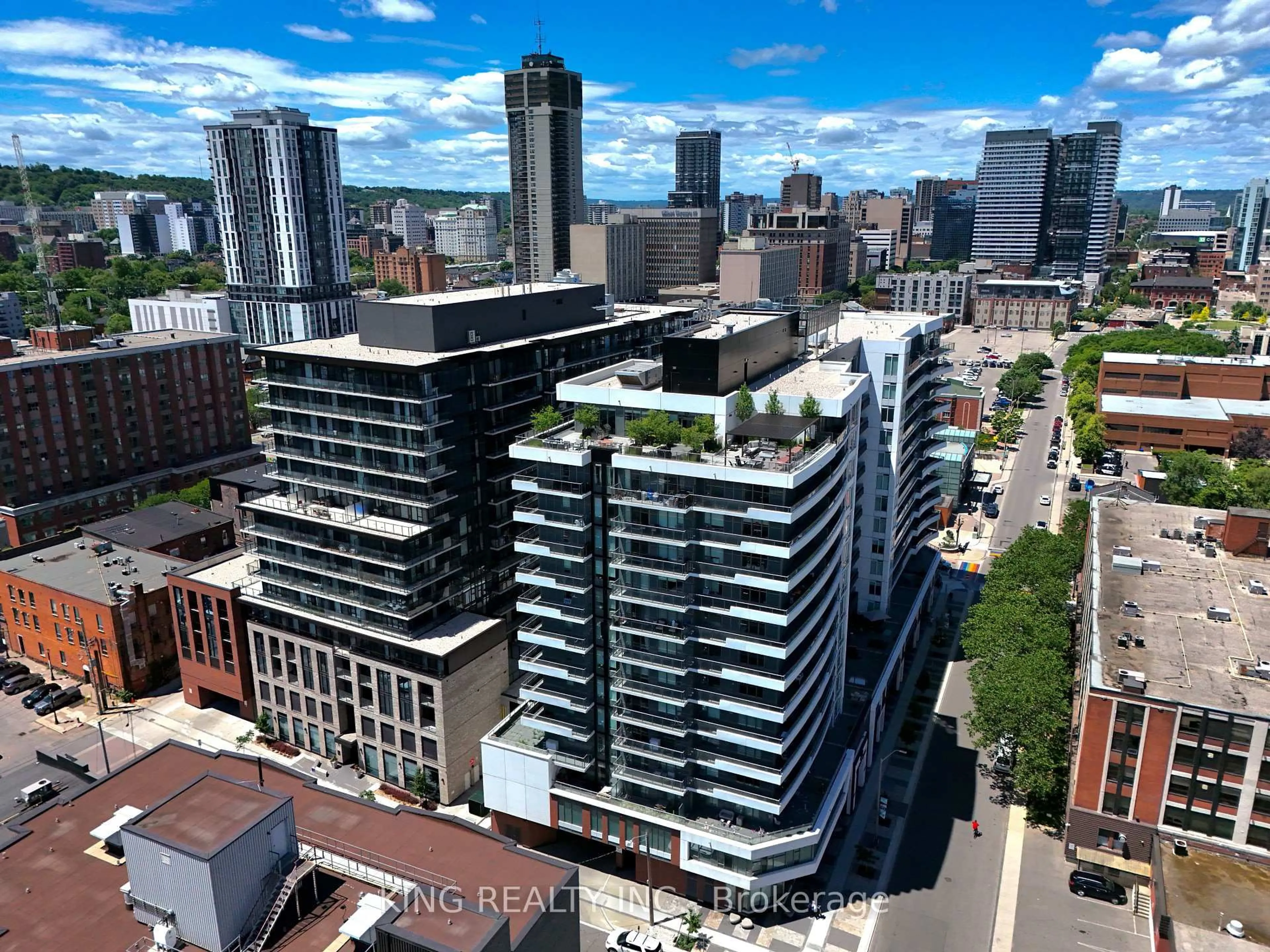 A pic from outside/outdoor area/front of a property/back of a property/a pic from drone, city buildings view from balcony for 212 King William St #608, Hamilton Ontario L6R 0A7
