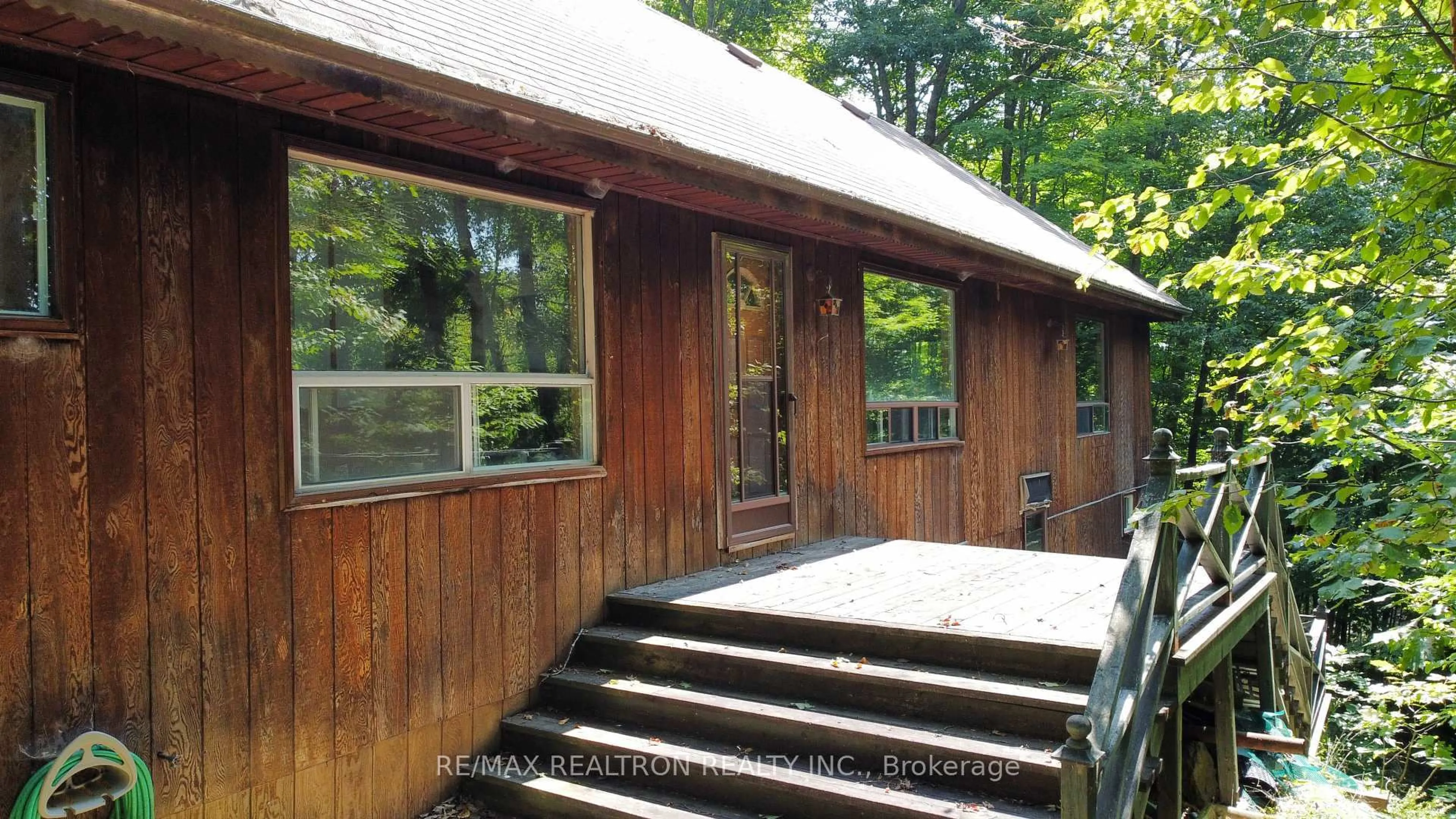 Unknown for 1030 McCabe Rd, Lake of Bays Ontario P0B 1A0