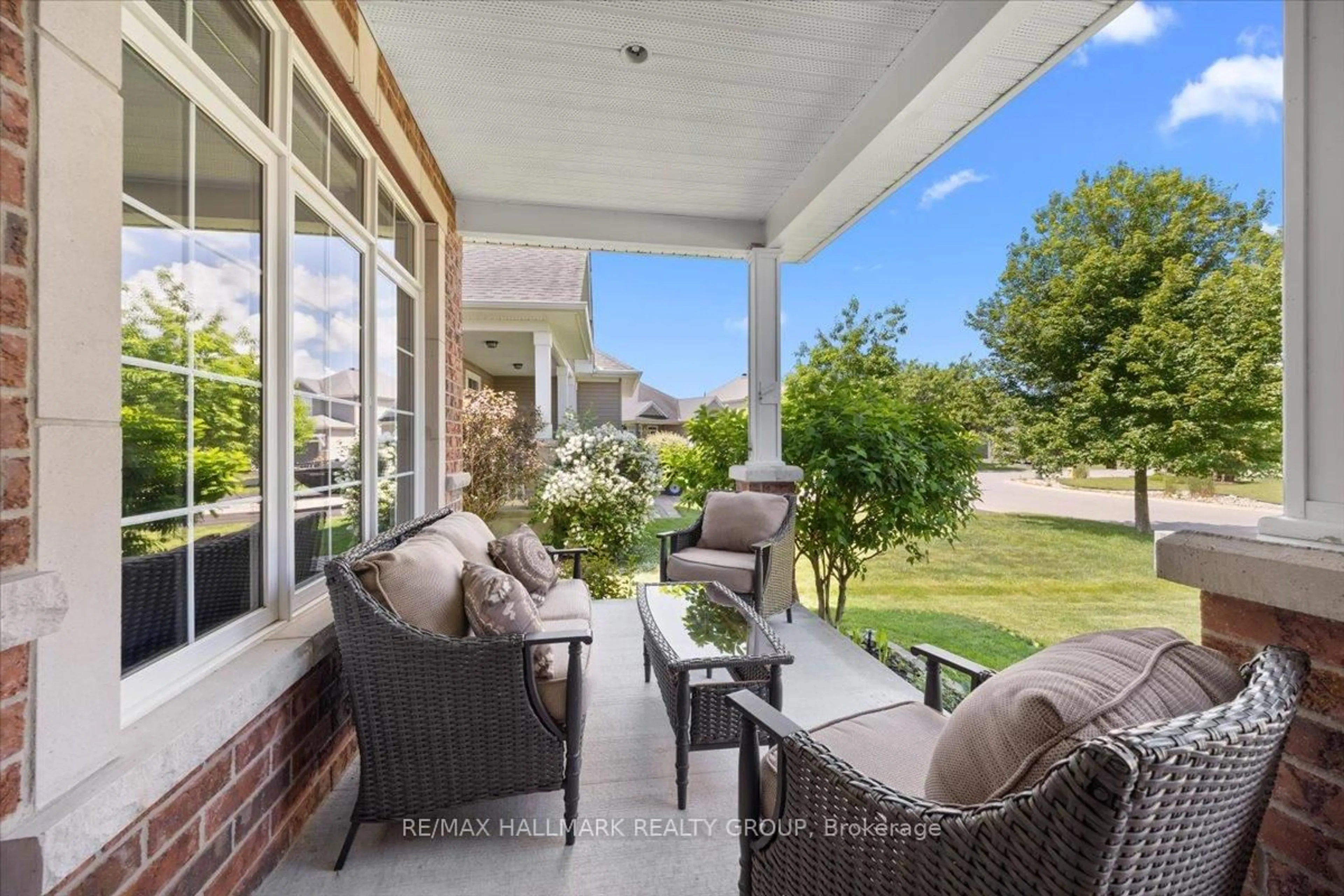 Patio, street for 184 Bonnyley Cres, North Grenville Ontario K0G 1J0