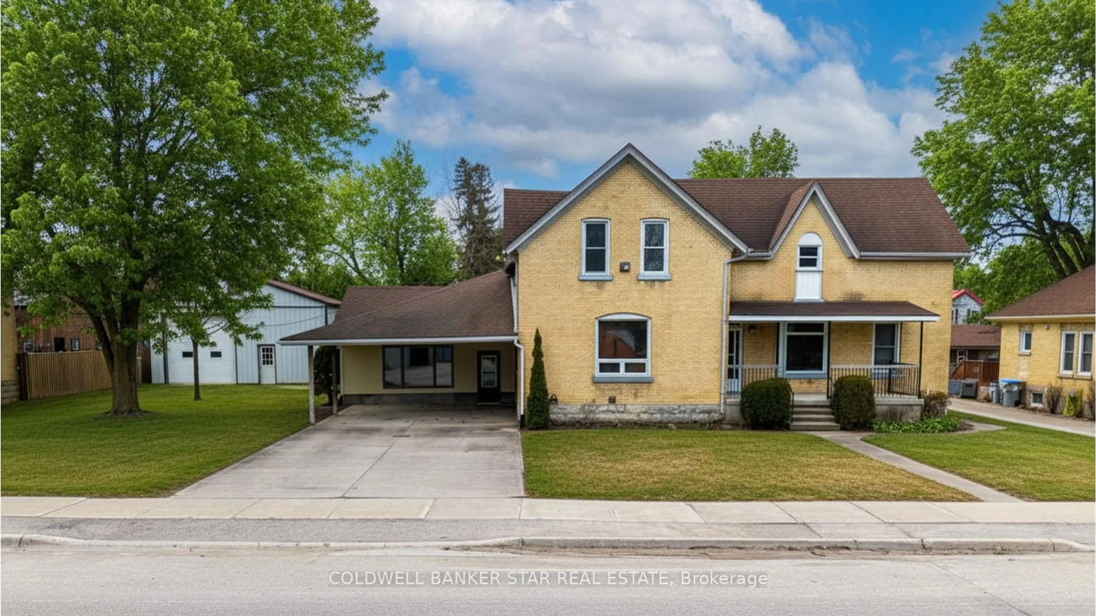 Unknown for 179 Main St, North Middlesex Ontario N0M 1A0