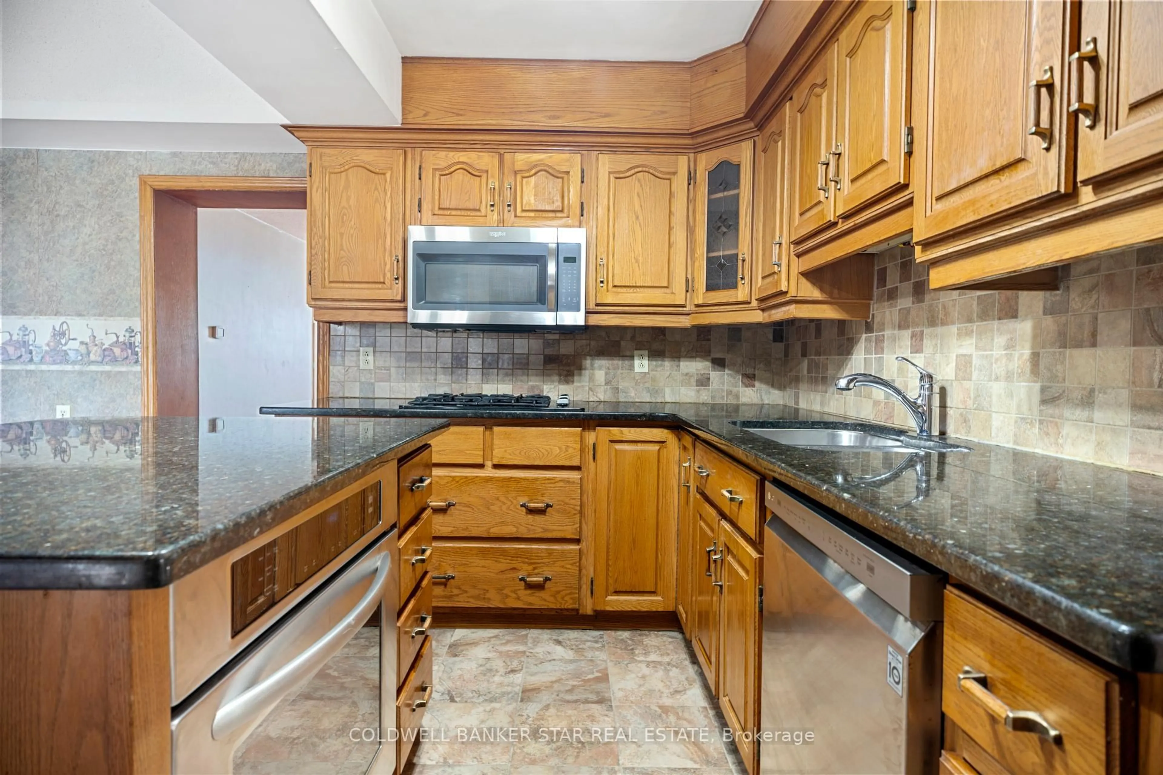 Standard kitchen, ceramic/tile floor for 179 Main St, North Middlesex Ontario N0M 1A0