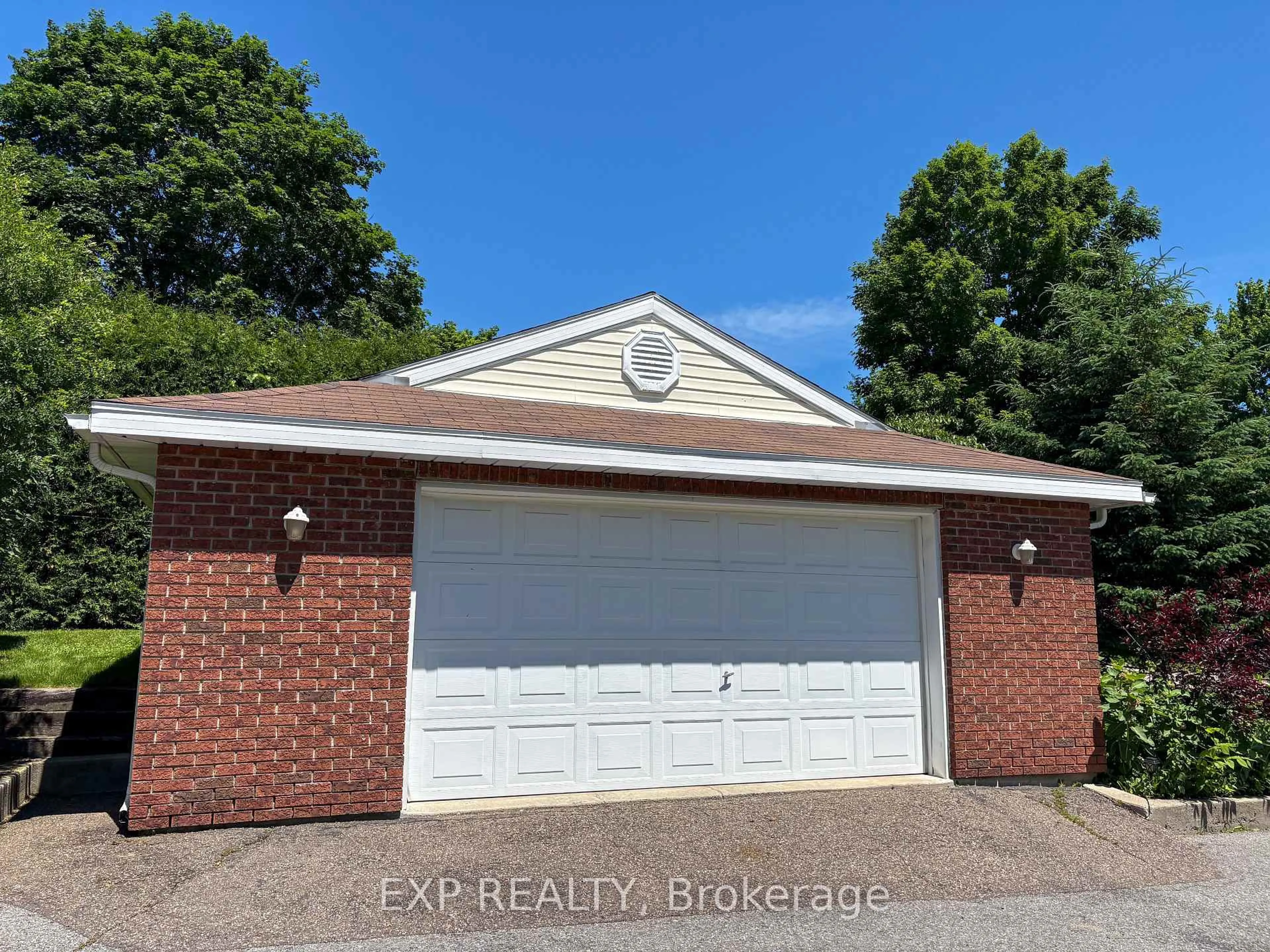 Home with brick exterior material, street for 500 Maloney Rd, Renfrew Ontario K7V 3Z8
