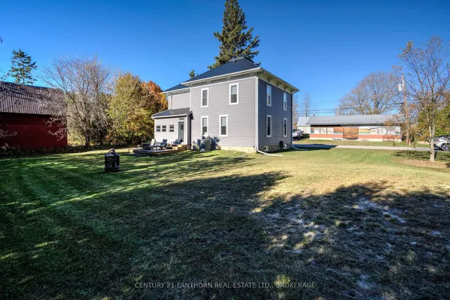 2 John St, Rideau Lakes 5