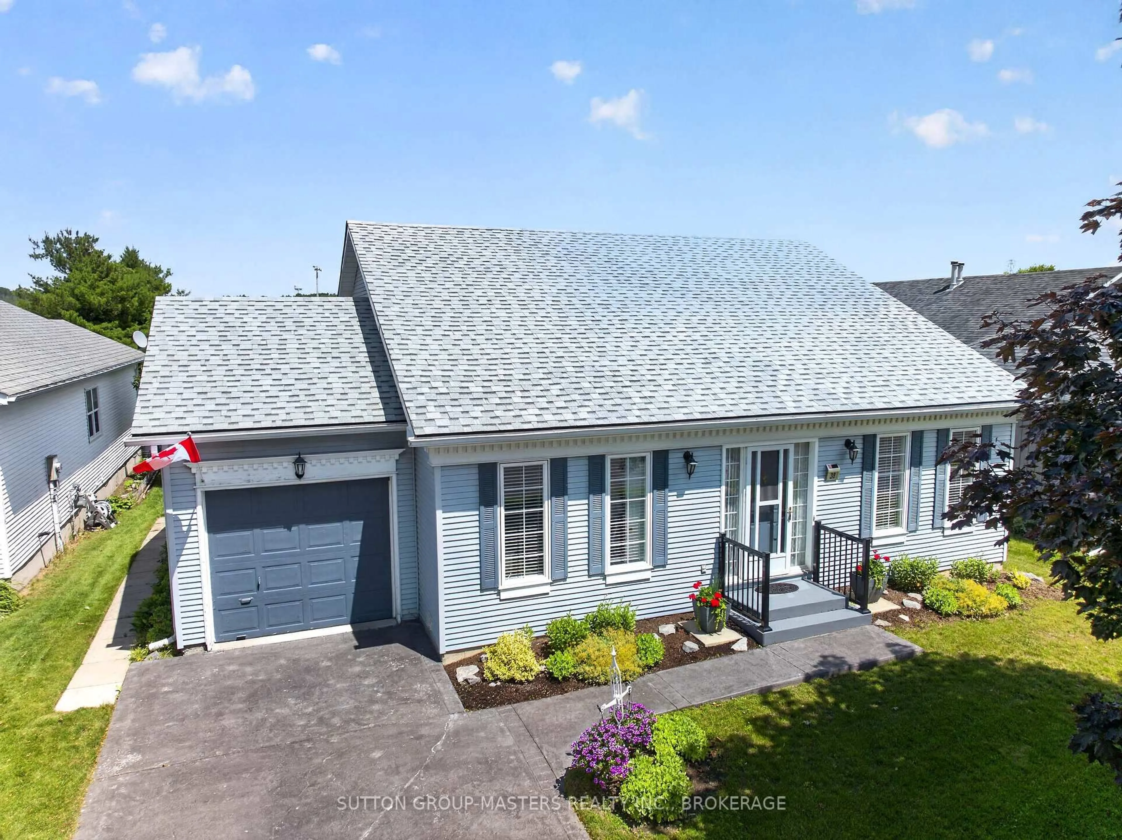 Home with vinyl exterior material, street for 38 Abbey Dawn Dr, Bath Ontario K0H 1G0