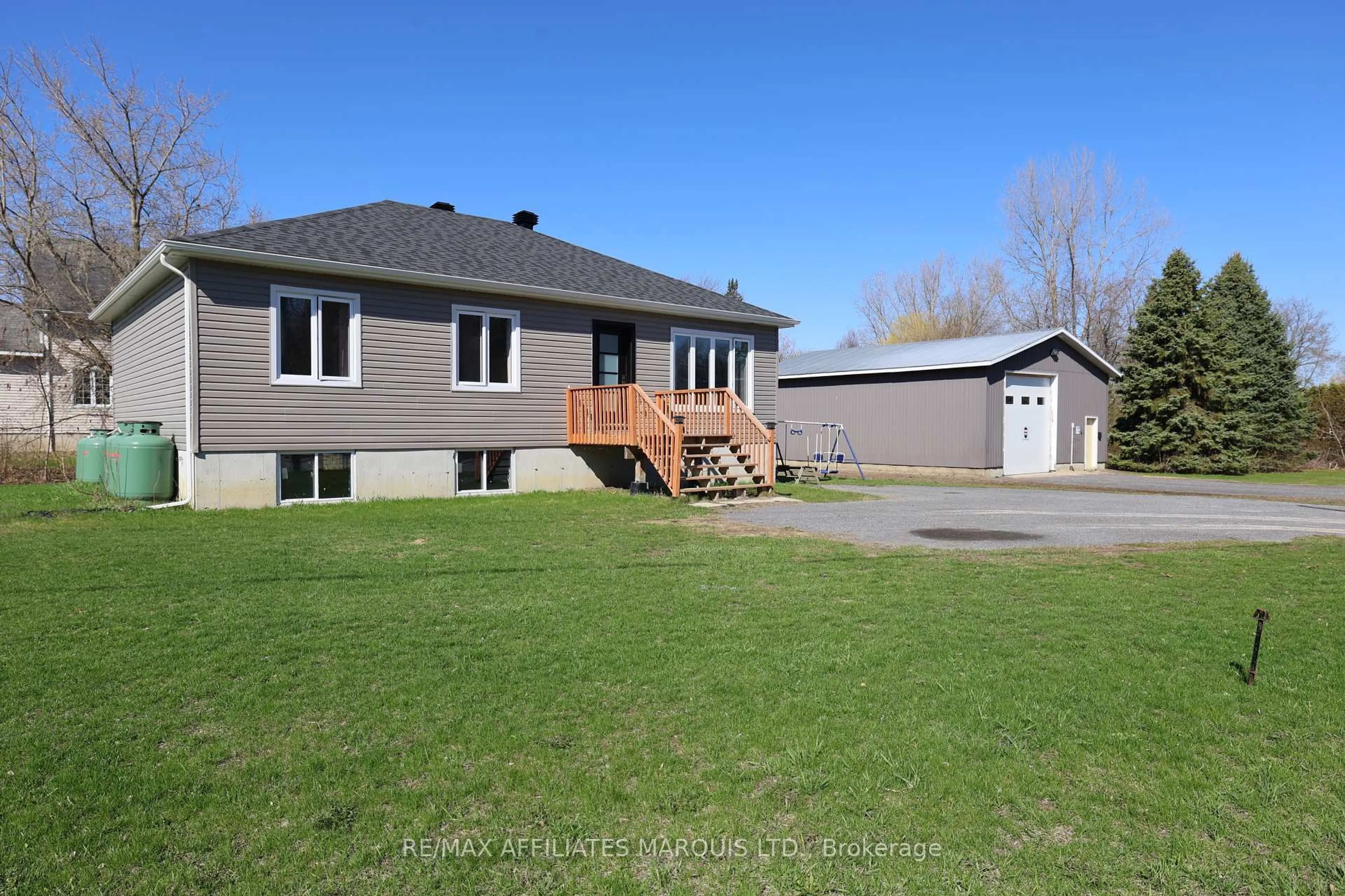 A pic from outside/outdoor area/front of a property/back of a property/a pic from drone, unknown for 69 St Polycarp St, North Stormont Ontario K0C 1W0