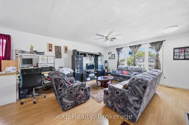 370 Sidney St, Belleville 3