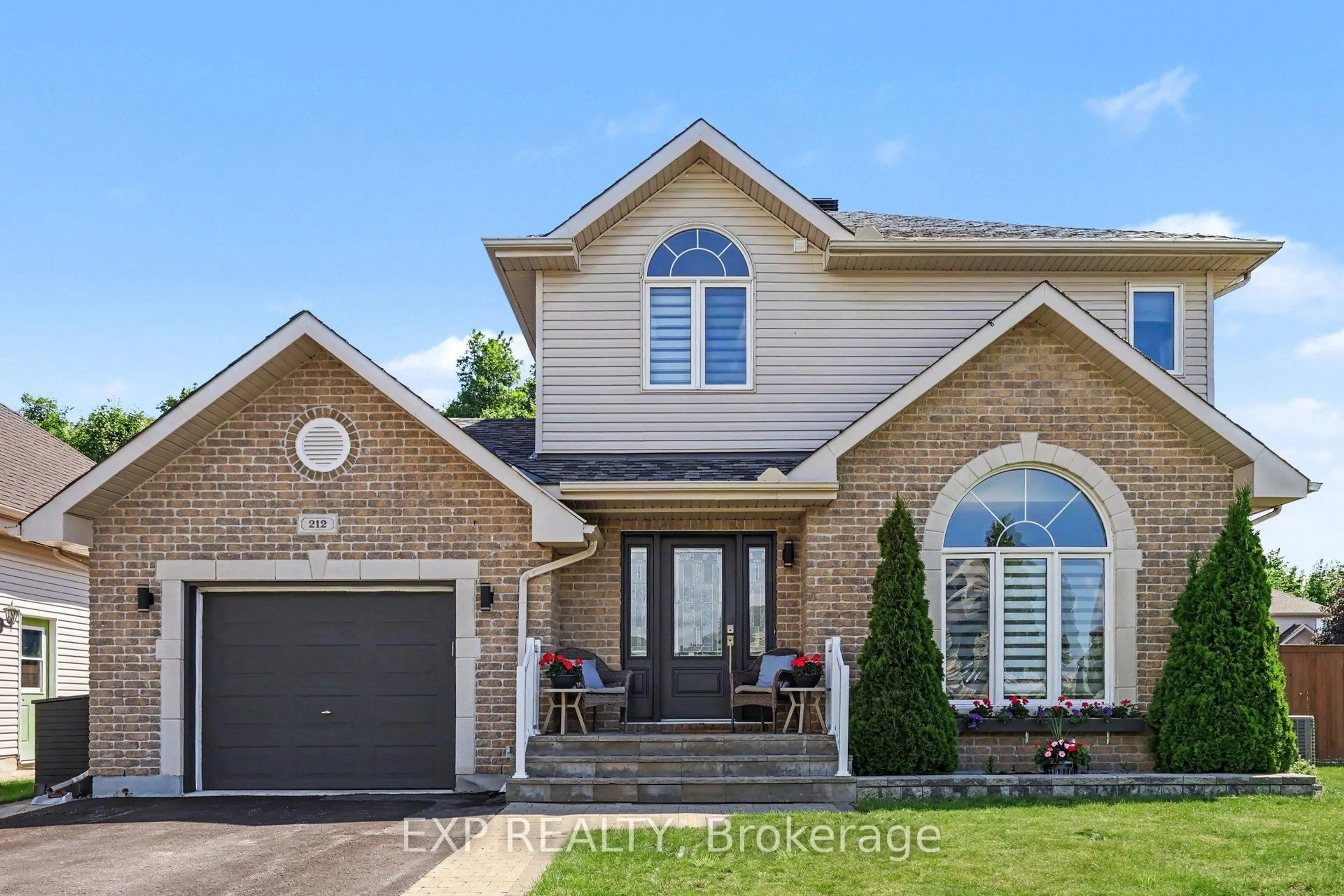 Home with brick exterior material, street for 212 Jasper Cres, Clarence-Rockland Ontario K4K 0A3