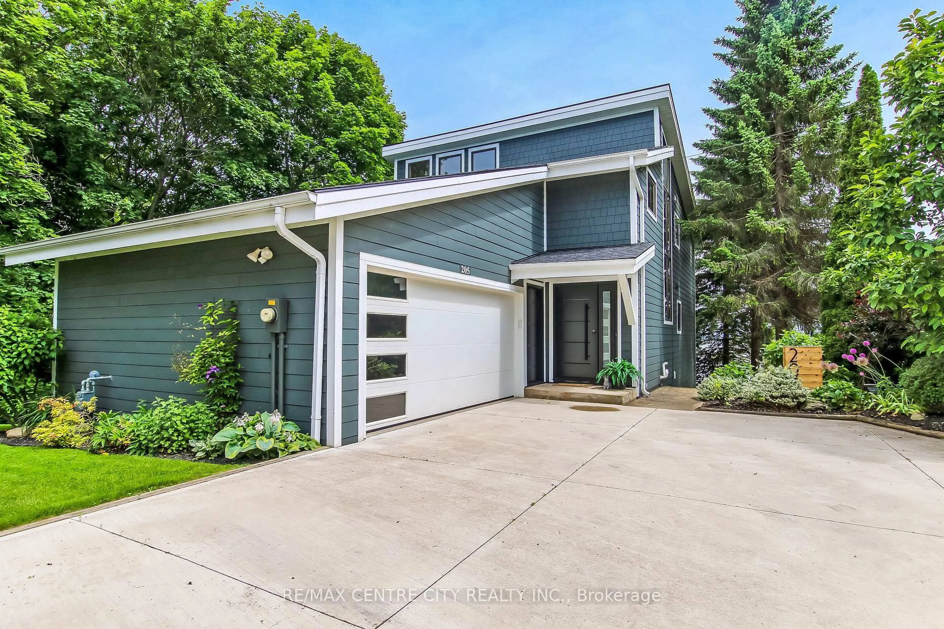 Unknown for 205 Cornell Dr, Central Elgin Ontario N5L 1A5