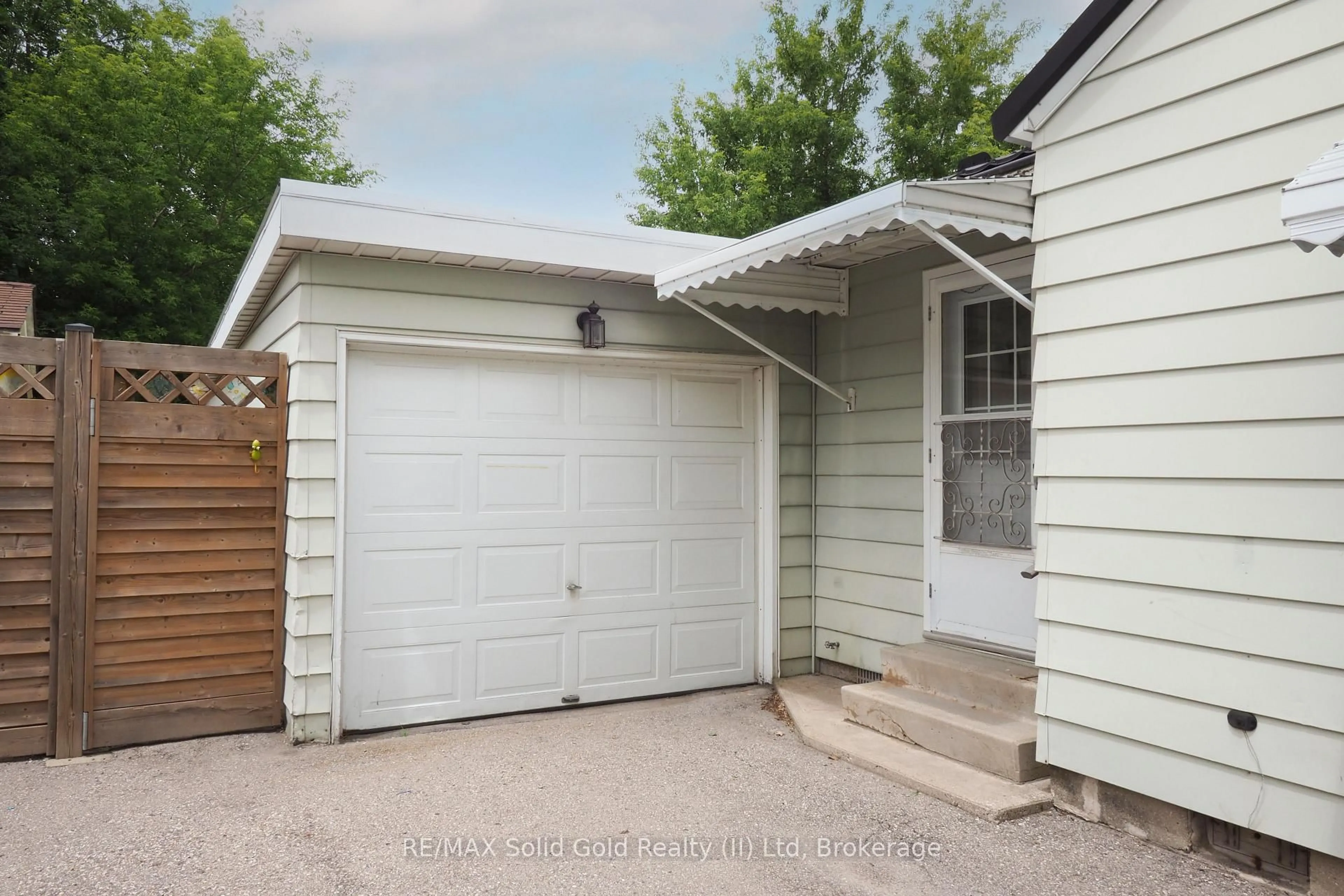 Unknown for 88 Glen Rd, Kitchener Ontario N2M 3E8