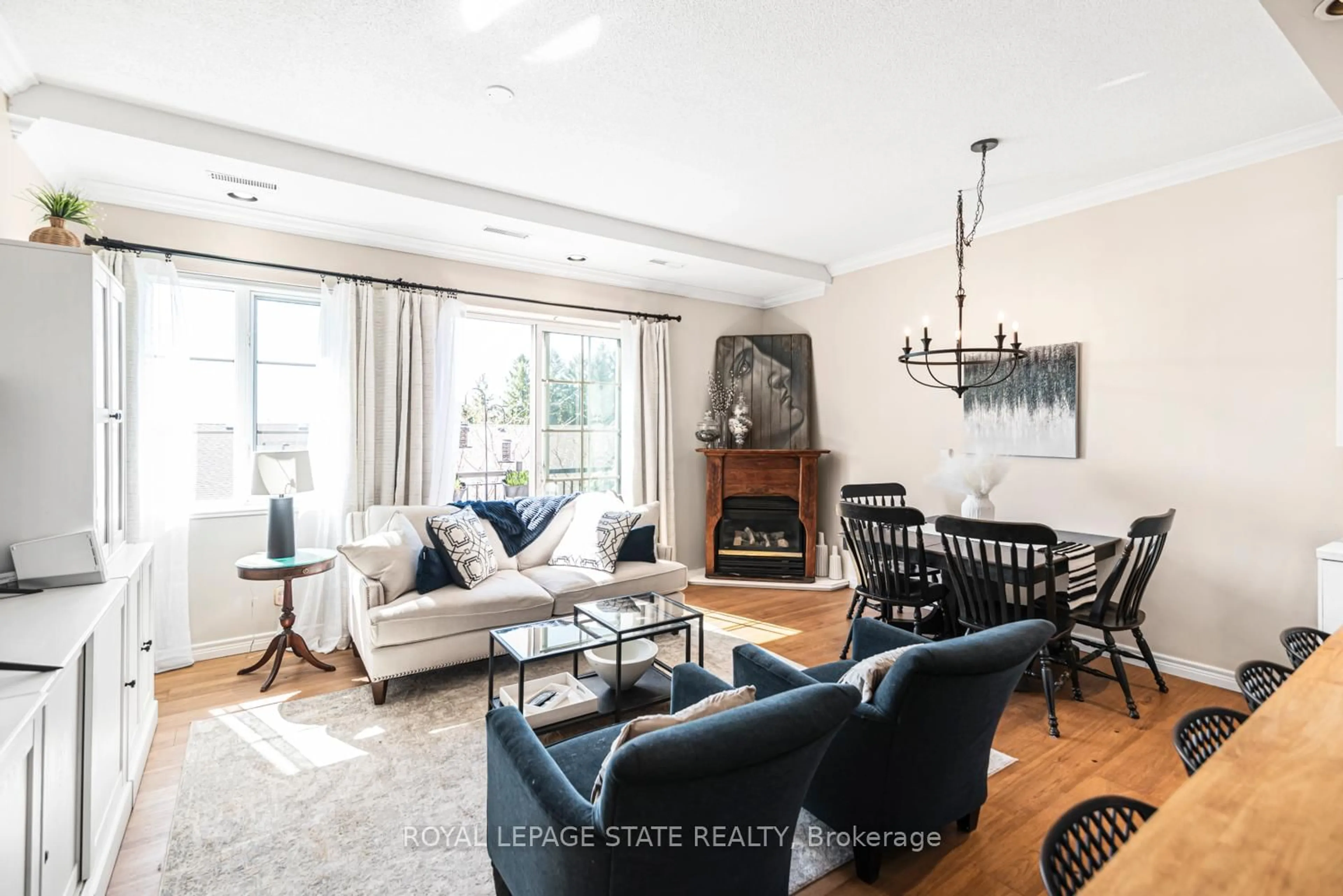 Living room with furniture, unknown for 262 Dundas St #311, Hamilton Ontario L9B 1A9