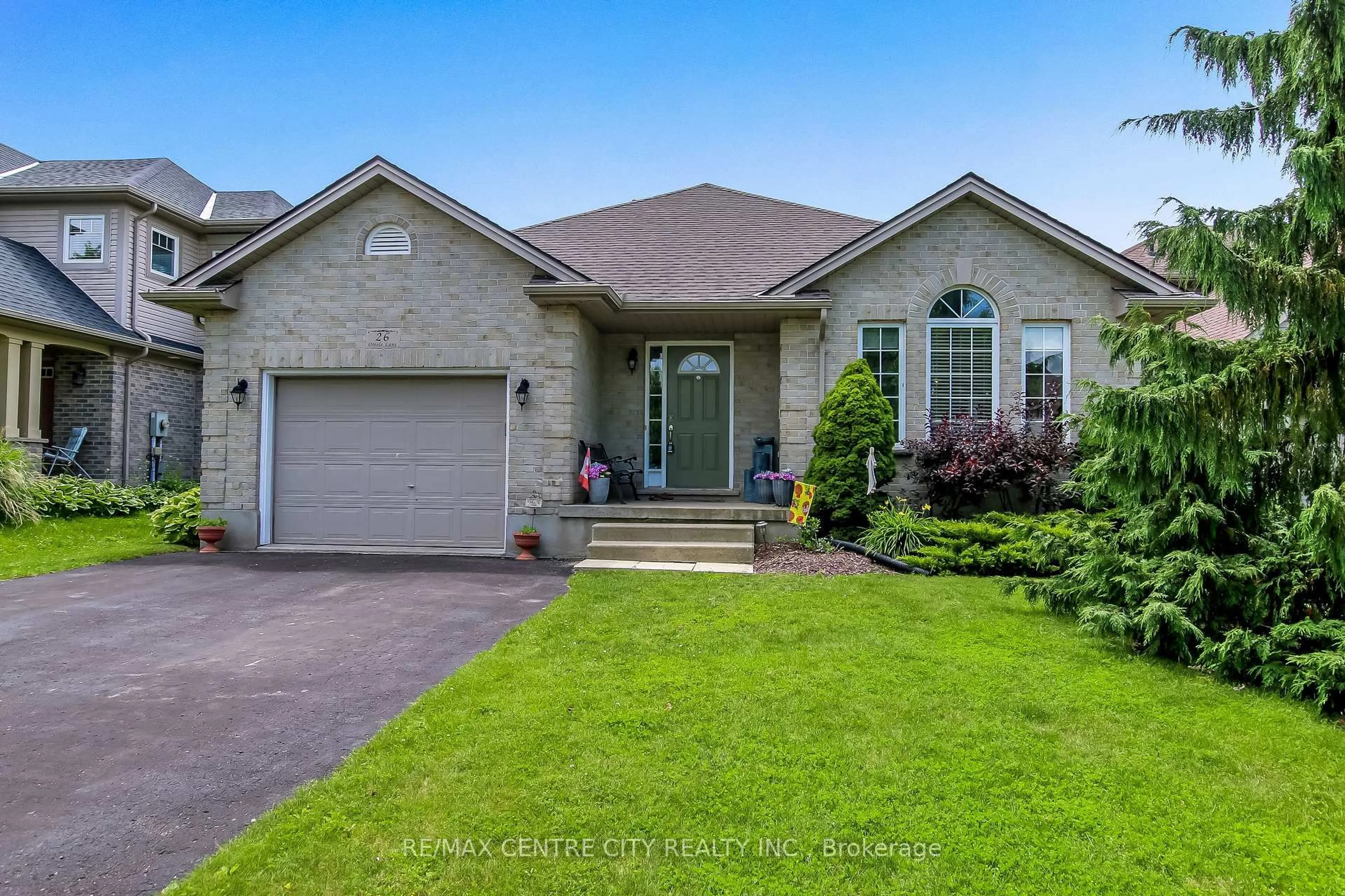 Home with brick exterior material, street for 26 Oriole Lane, St. Thomas Ontario N5R 6K8