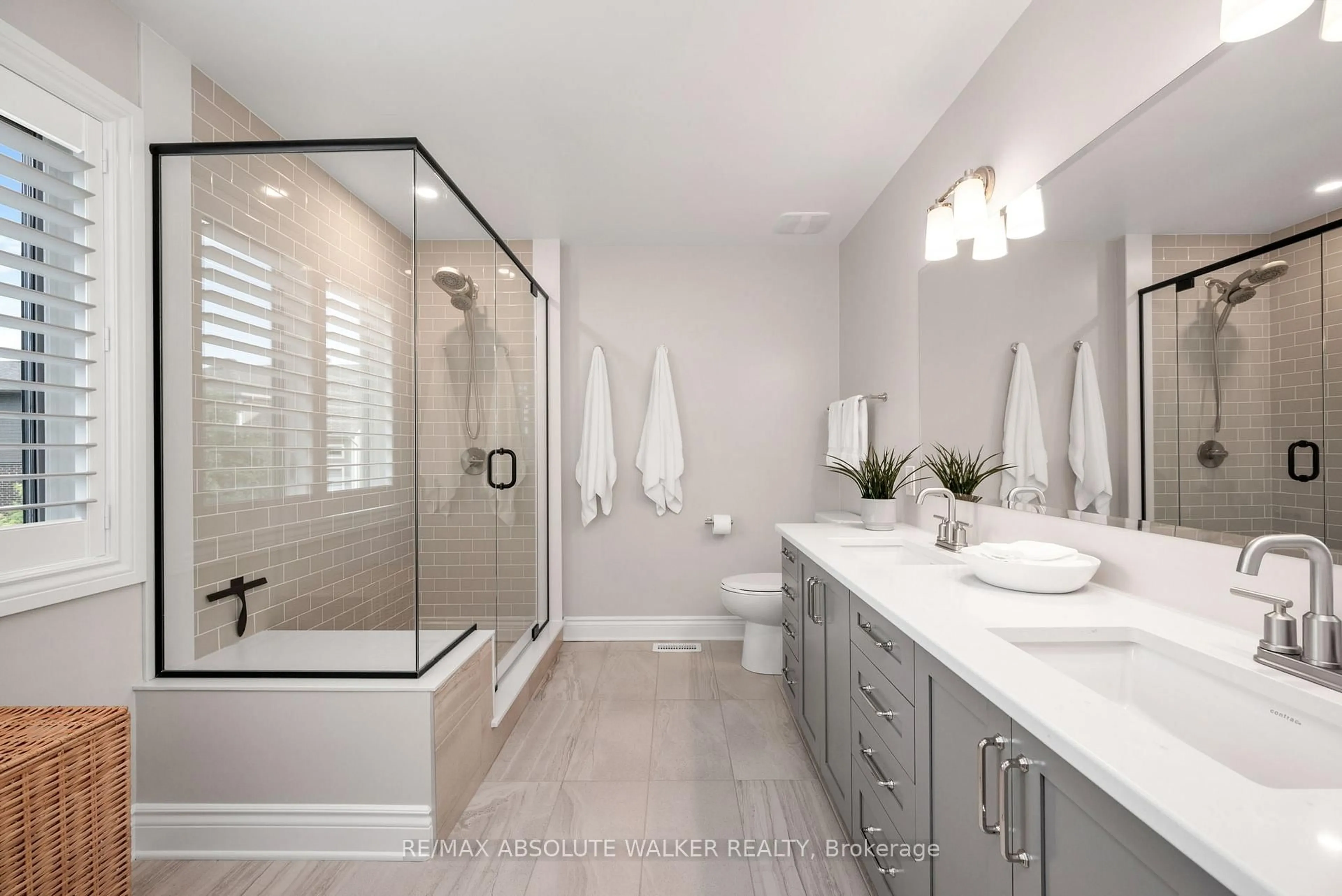 Contemporary bathroom, ceramic/tile floor for 902 Percival Cres, Manotick Ontario K4M 0G3