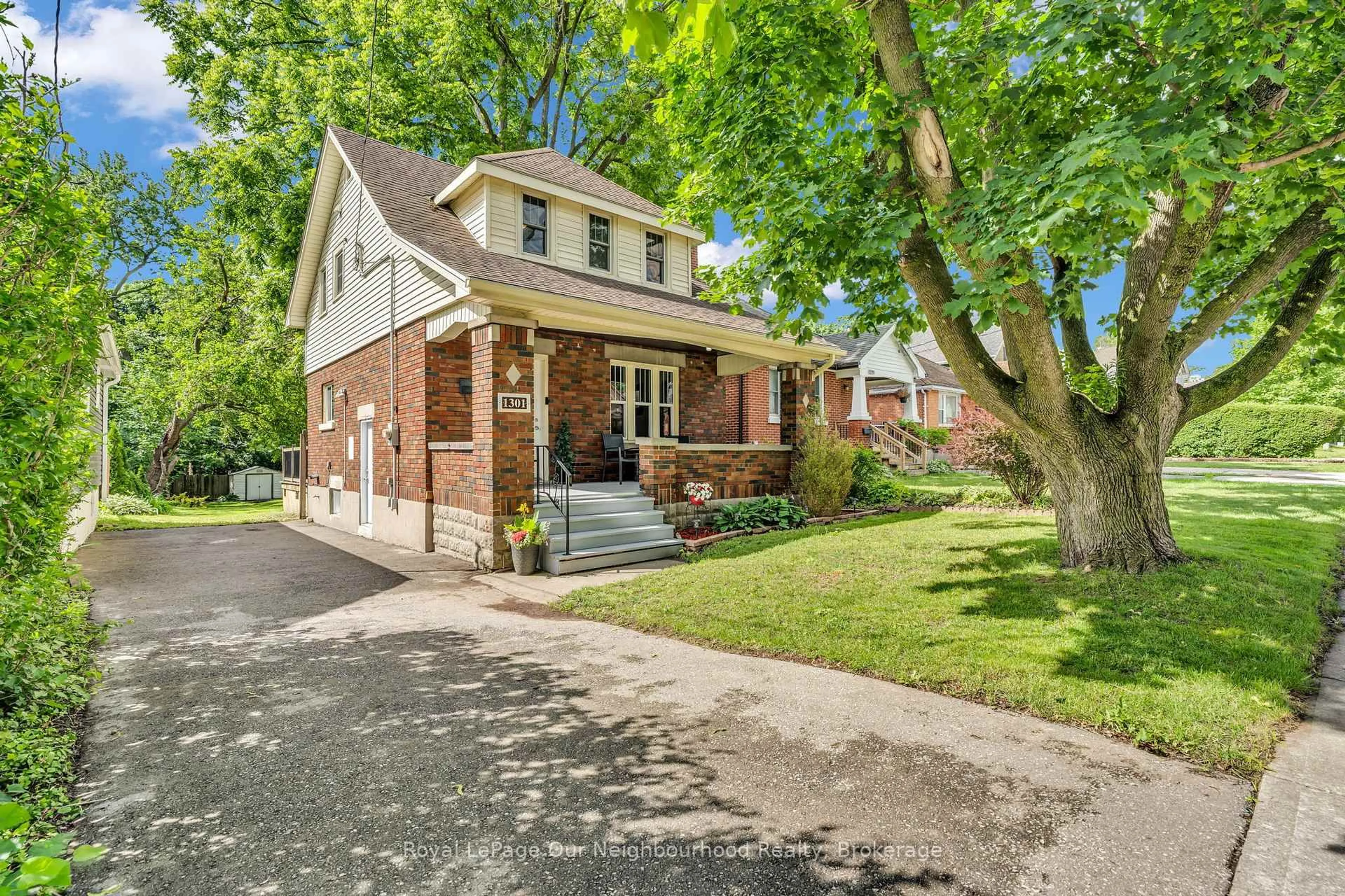 Home with brick exterior material, street for 1301 King St, London East Ontario N5W 2Y4