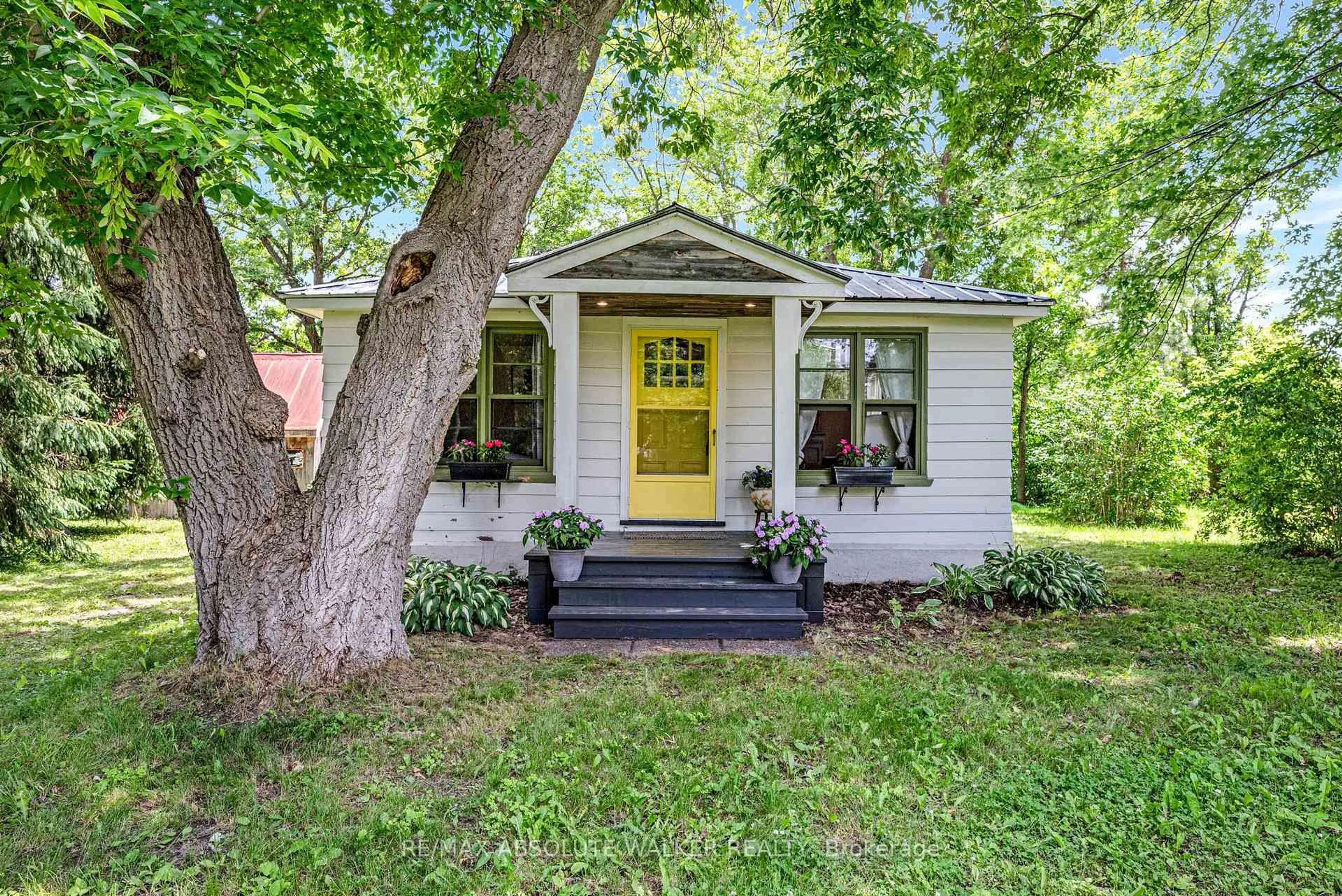 Shed for 2738 County 29 Rd, Pakenham Ontario K0A 2X0
