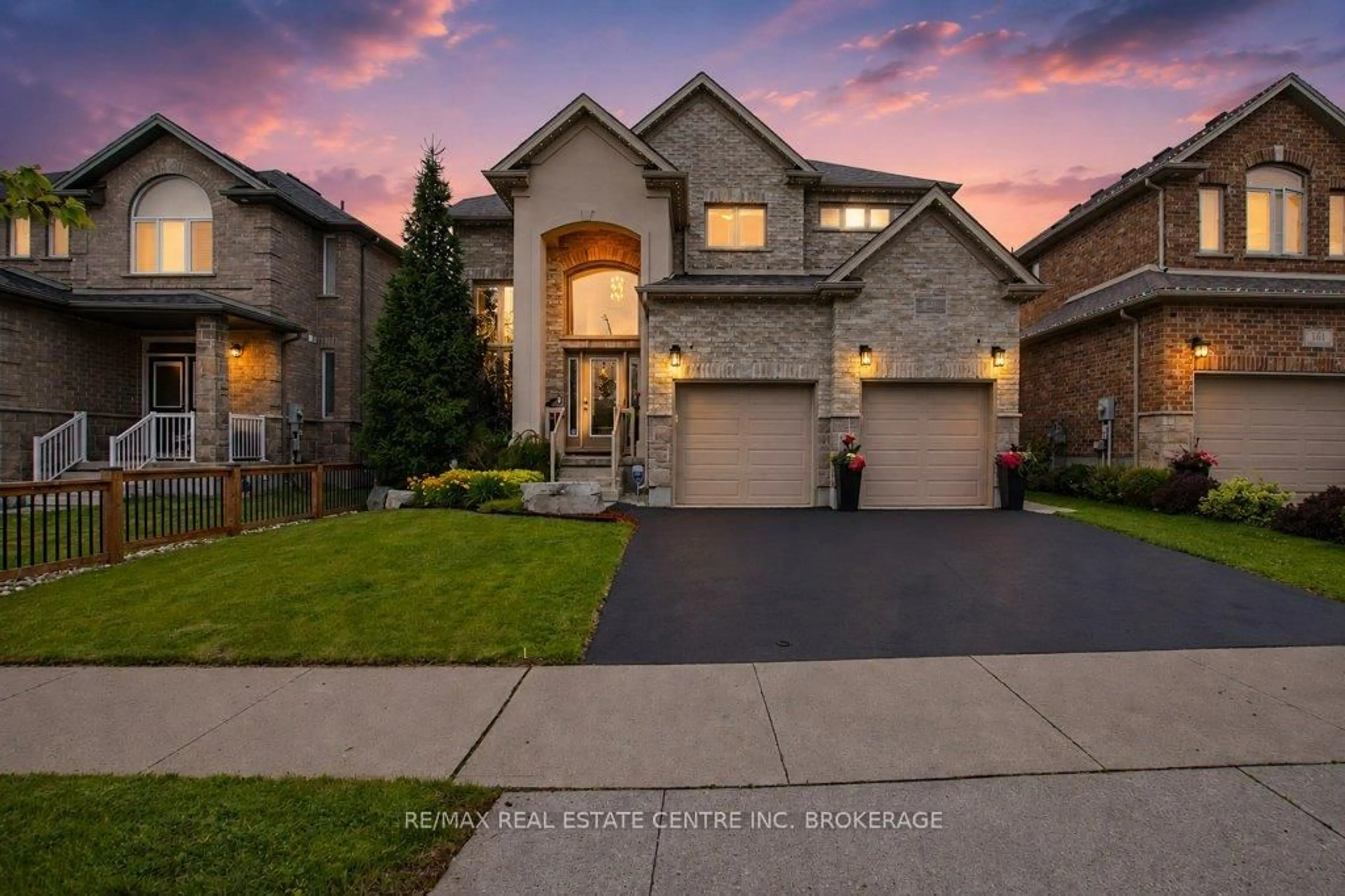 Home with brick exterior material, street for 157 Greengate Blvd Blvd, Waterloo Ontario N1T 0C5