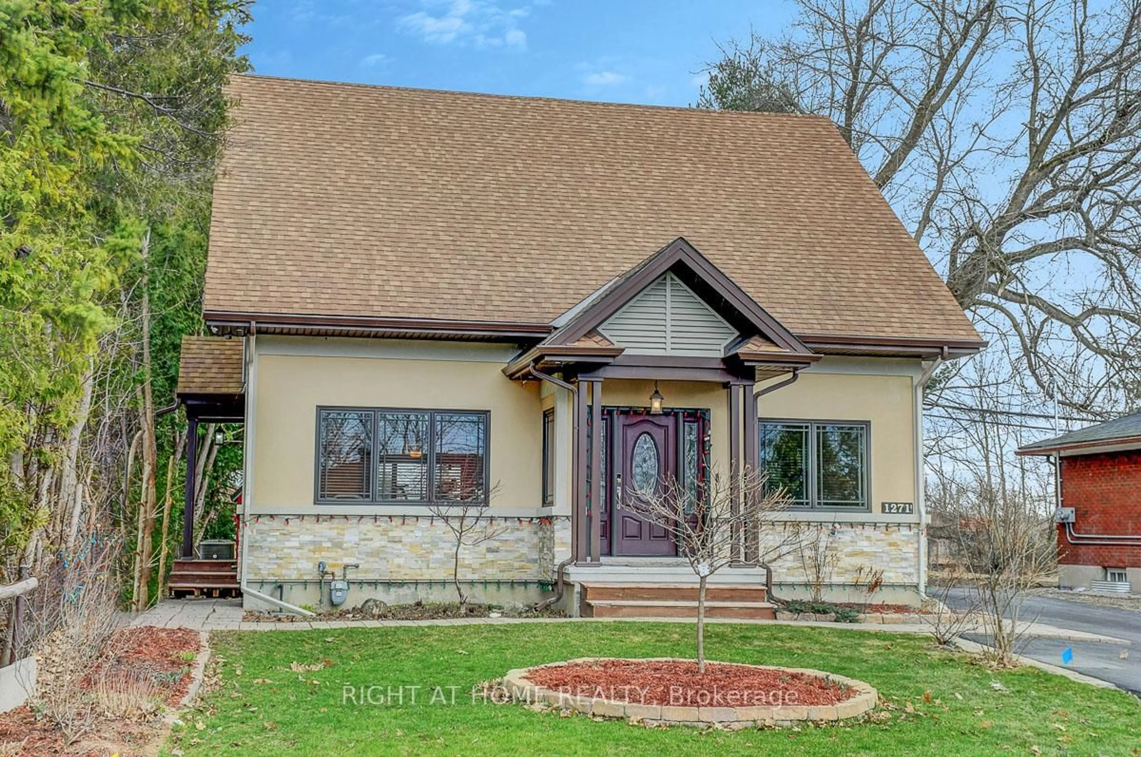 Home with brick exterior material, street for 1271 Field St, Ottawa Ontario K2C 2P9