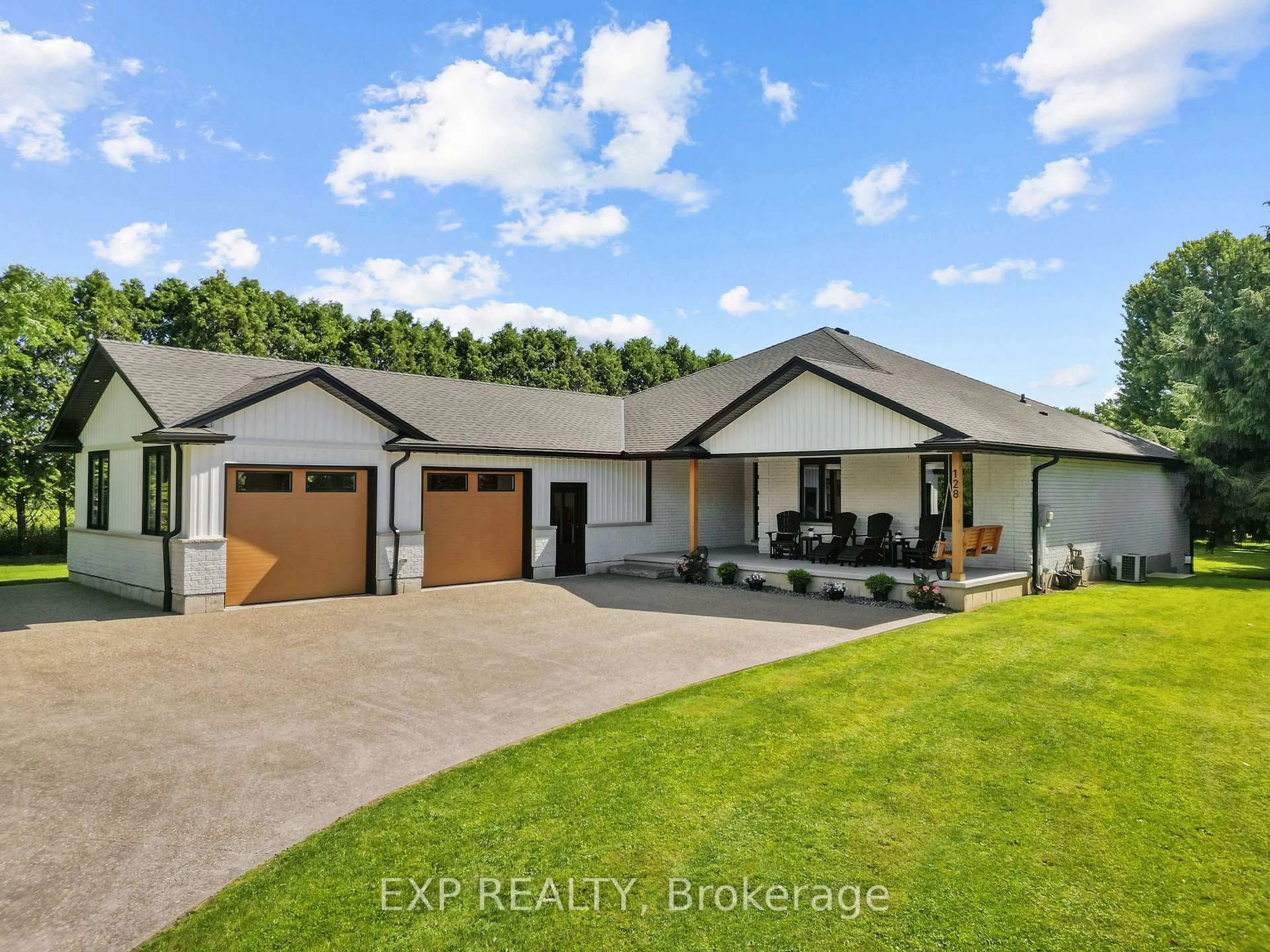 A pic from outside/outdoor area/front of a property/back of a property/a pic from drone, unknown for 128 Brookfield St, Middlesex Centre Ontario N0M 1P0