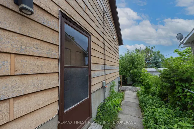 114 Joyce St, Kingston 5