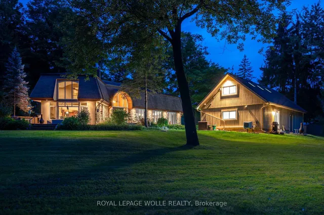 2229 Herrgott Rd, Wellesley 2