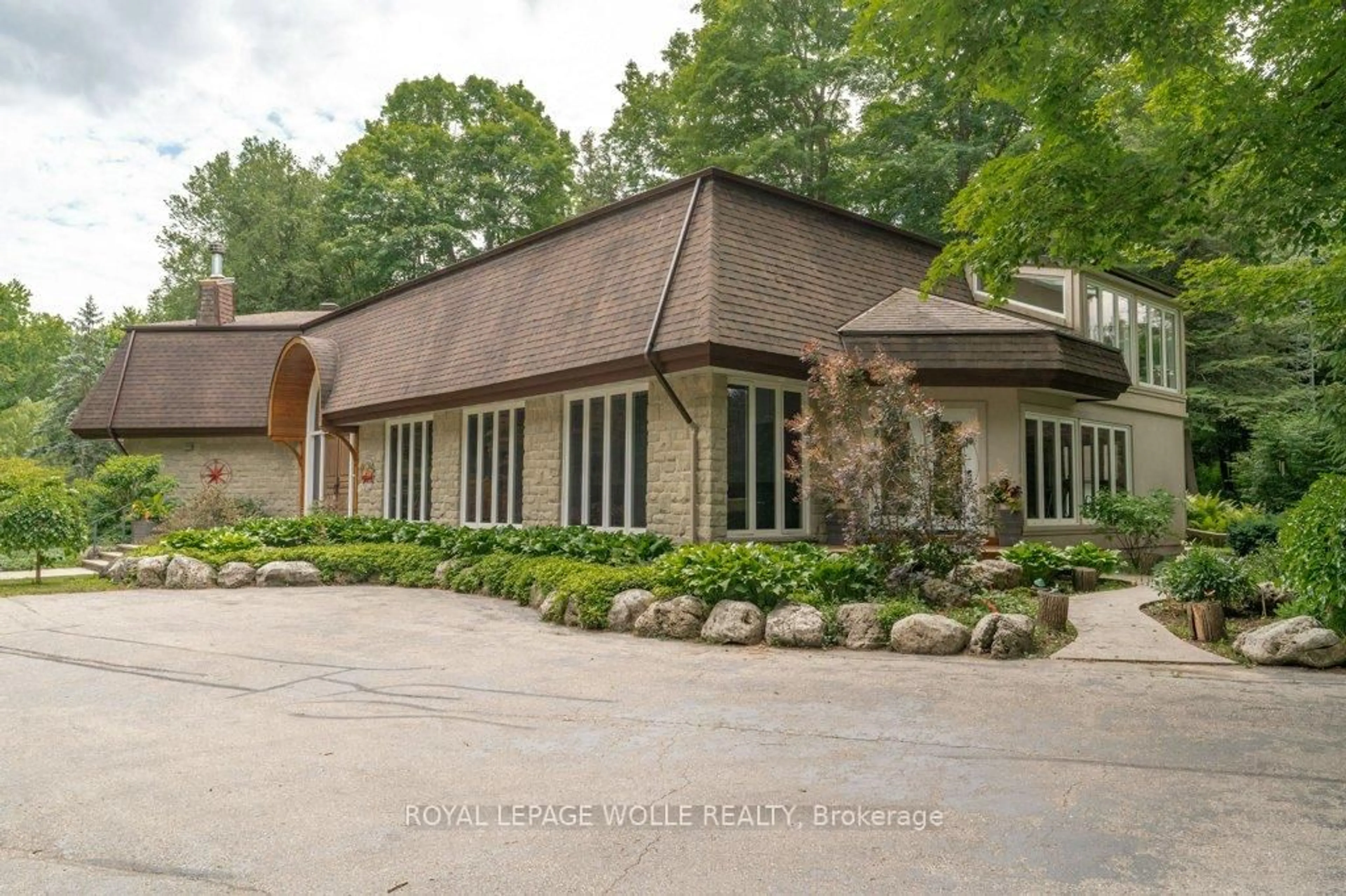 Unknown for 2229 Herrgott Rd, Wellesley Ontario N0B 2M0
