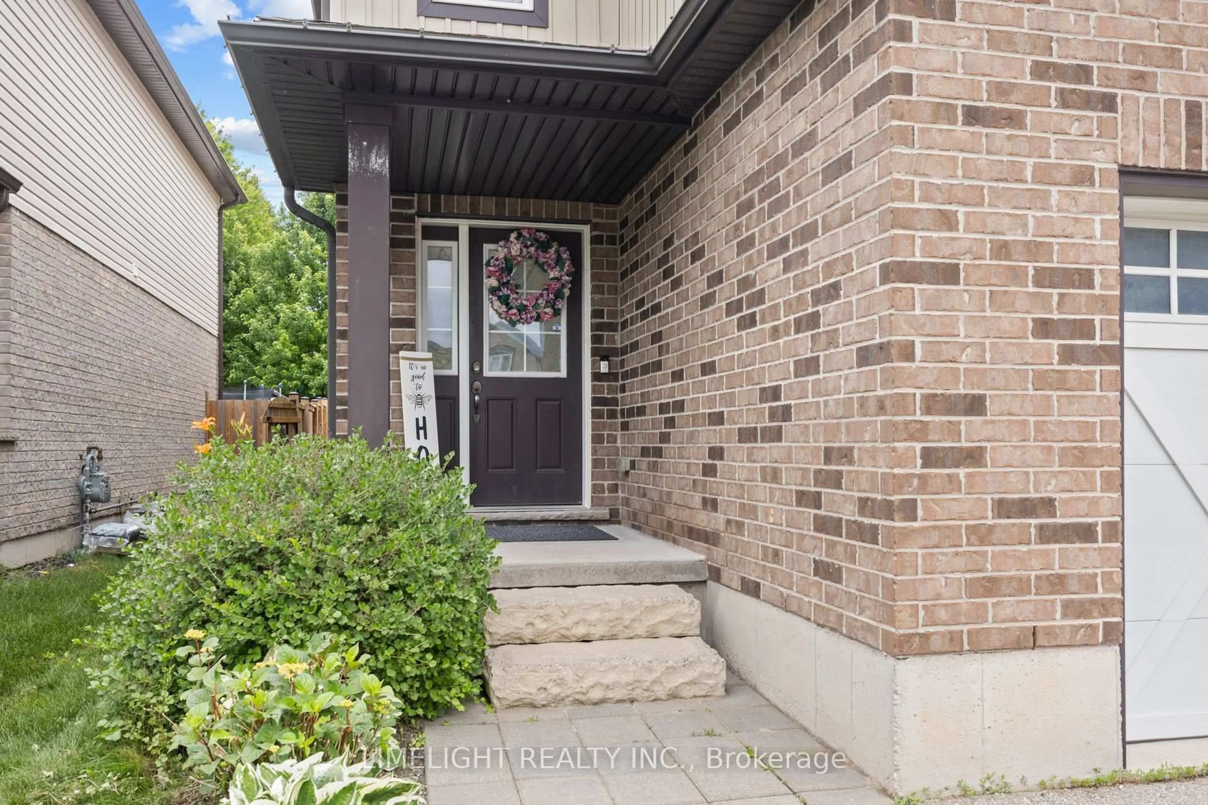 Home with brick exterior material, street for 676 Guiness Way, London North Ontario N5X 0C3