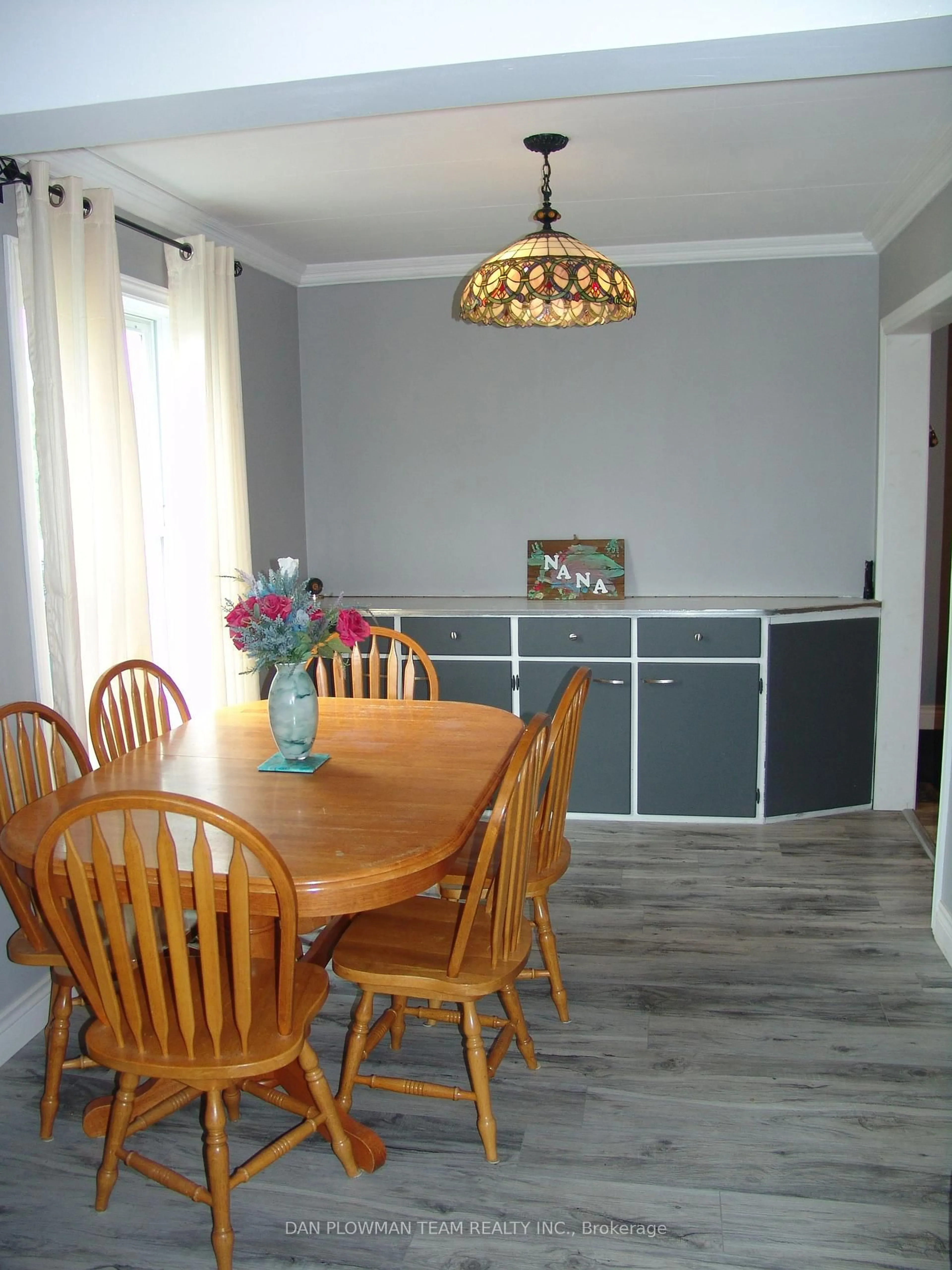 Dining room, wood/laminate floor for 65 Inglis St, Whitney Ontario K0J 2M0
