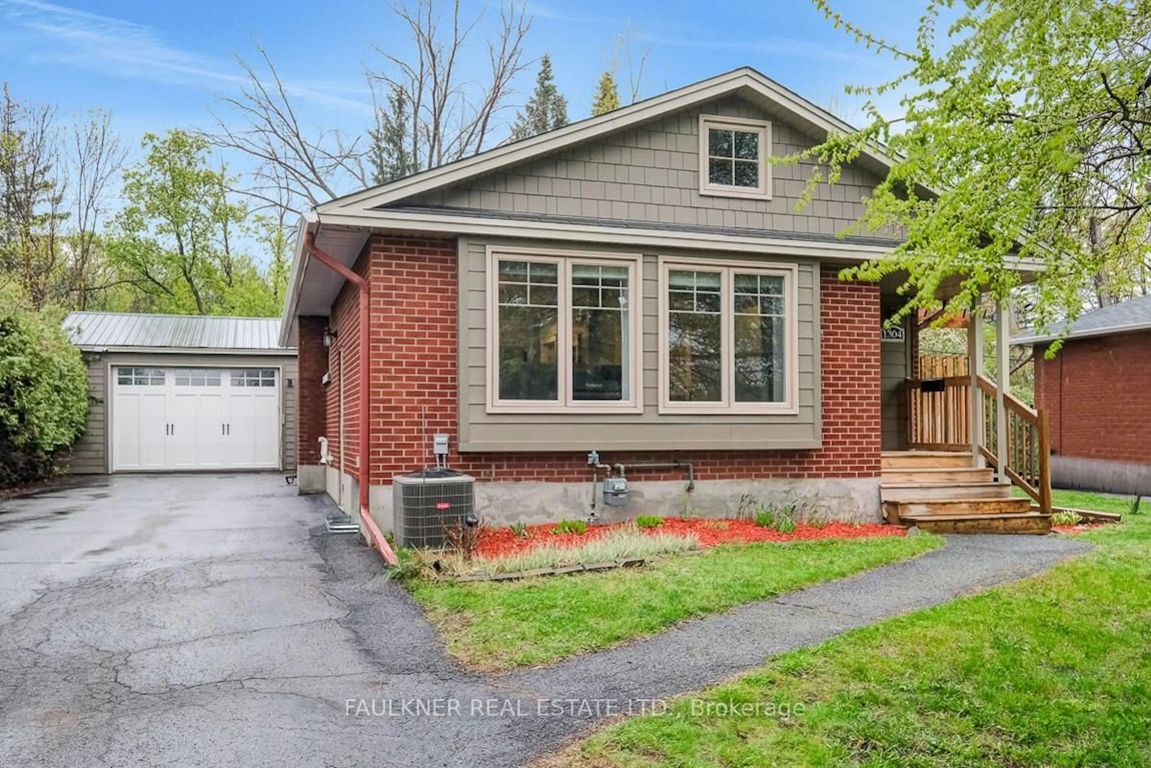 Home with brick exterior material, street for 1304 Adirondack Dr, Ottawa Ontario K2C 2V3