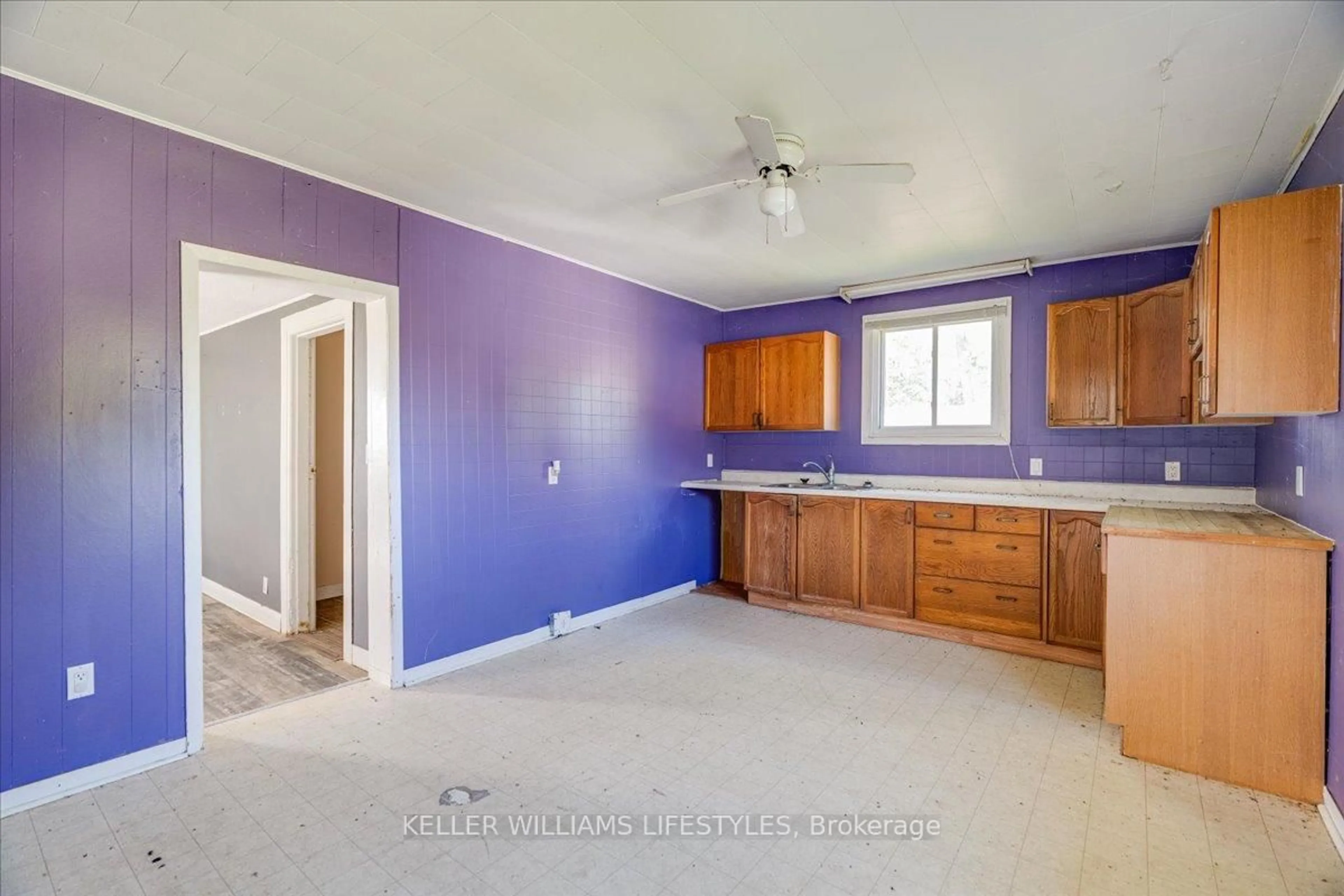 A pic of a room for 6079 Longwoods Rd, Southwest Middlesex Ontario N0L 1T0