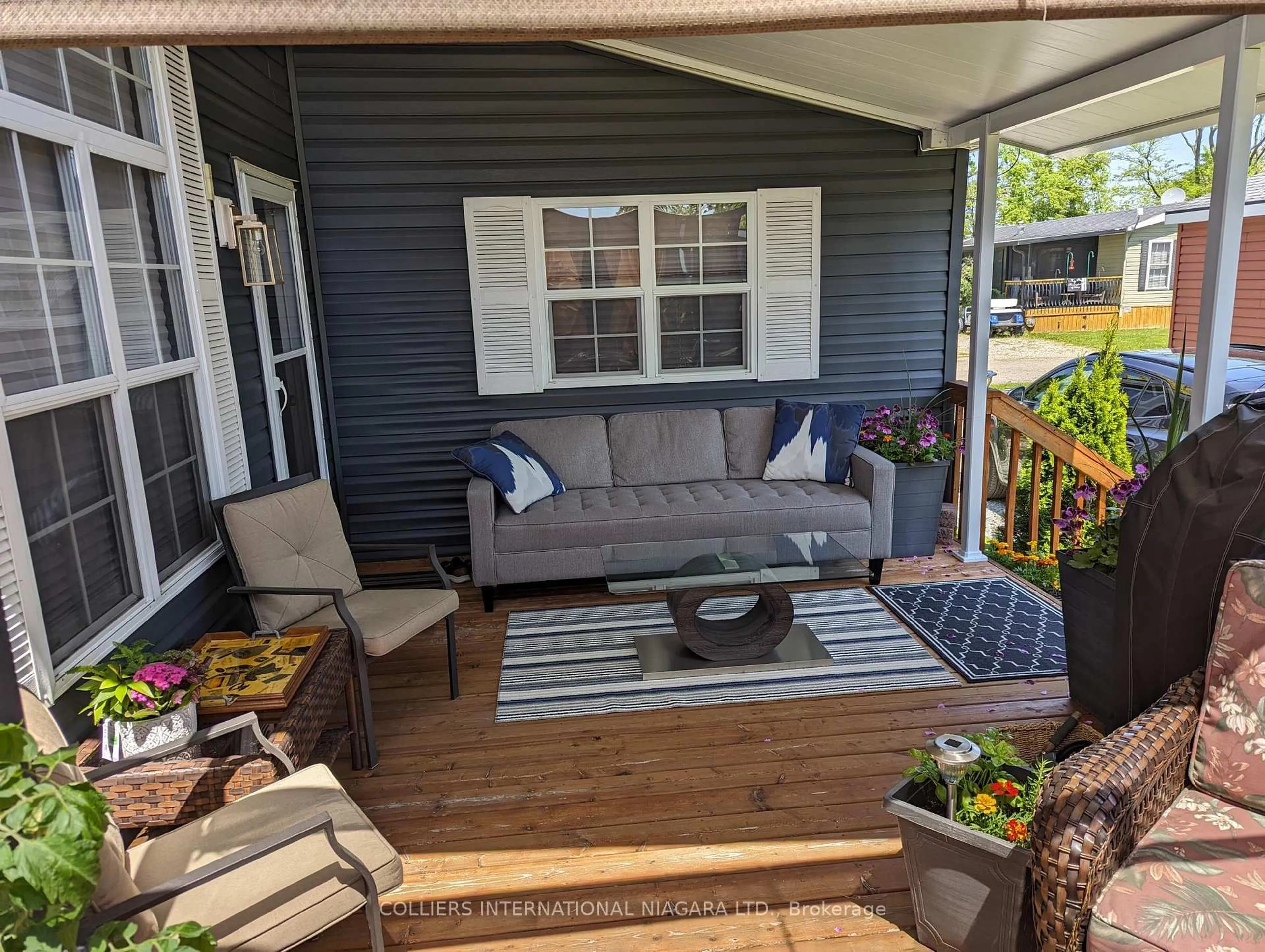 Patio, street for 1501 Line 8 Rd #351, Niagara-on-the-Lake Ontario L0S 1L0