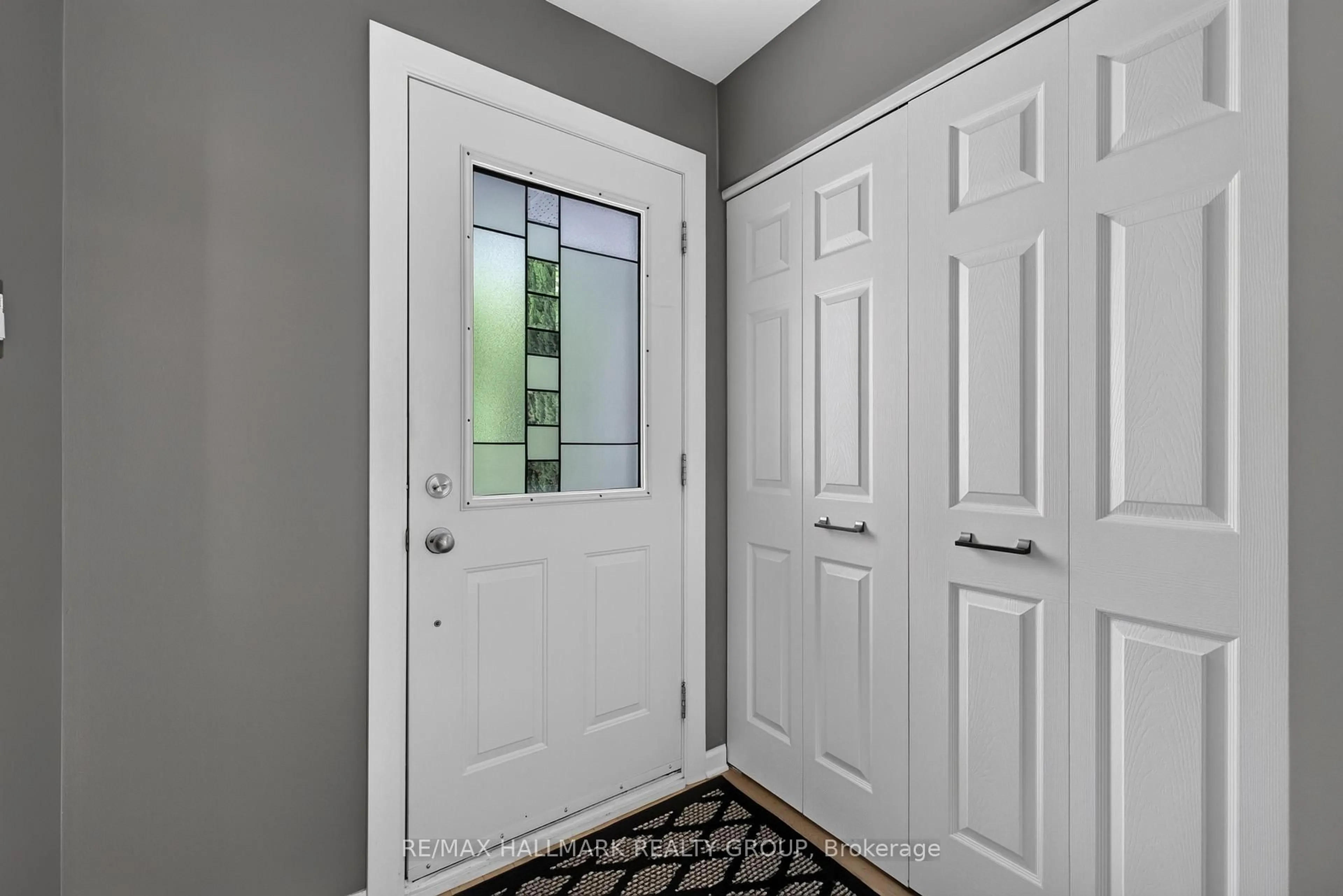 Indoor entryway for 1265 Coldrey Ave, Ottawa Ontario K1Z 7P6