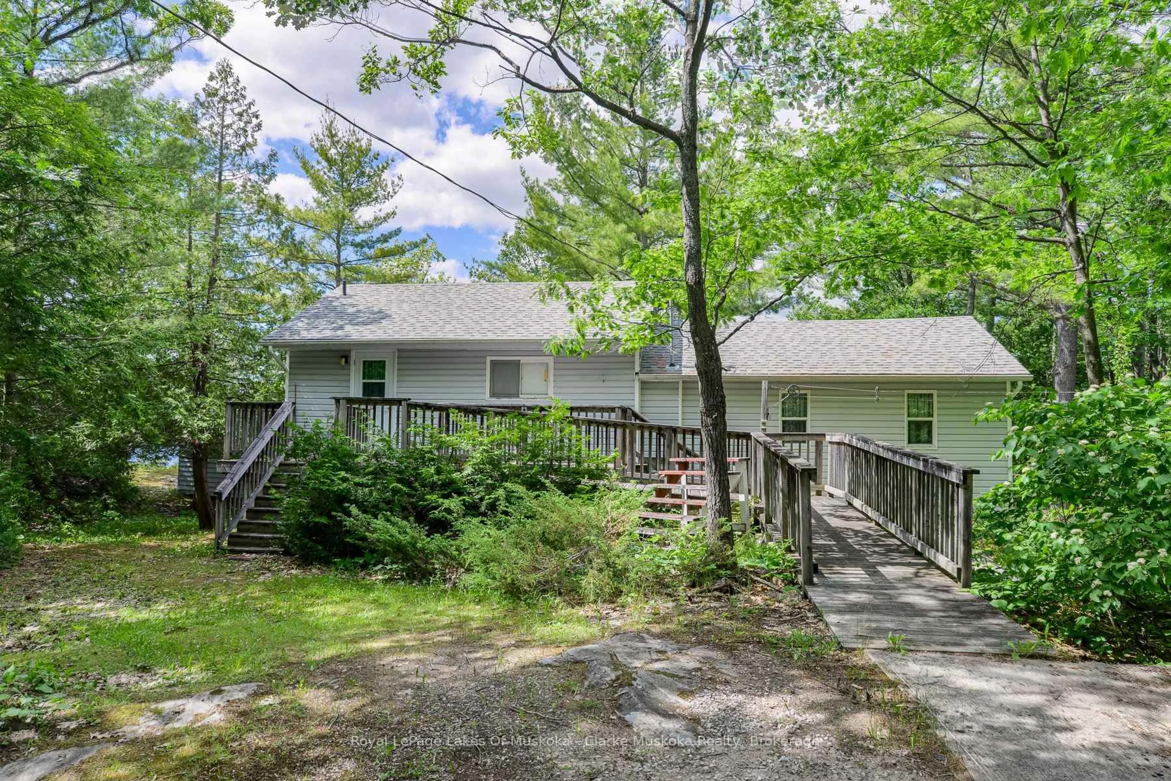 Unknown for 385 Crooked Bay Rd, Georgian Bay Ontario L0K 1S0