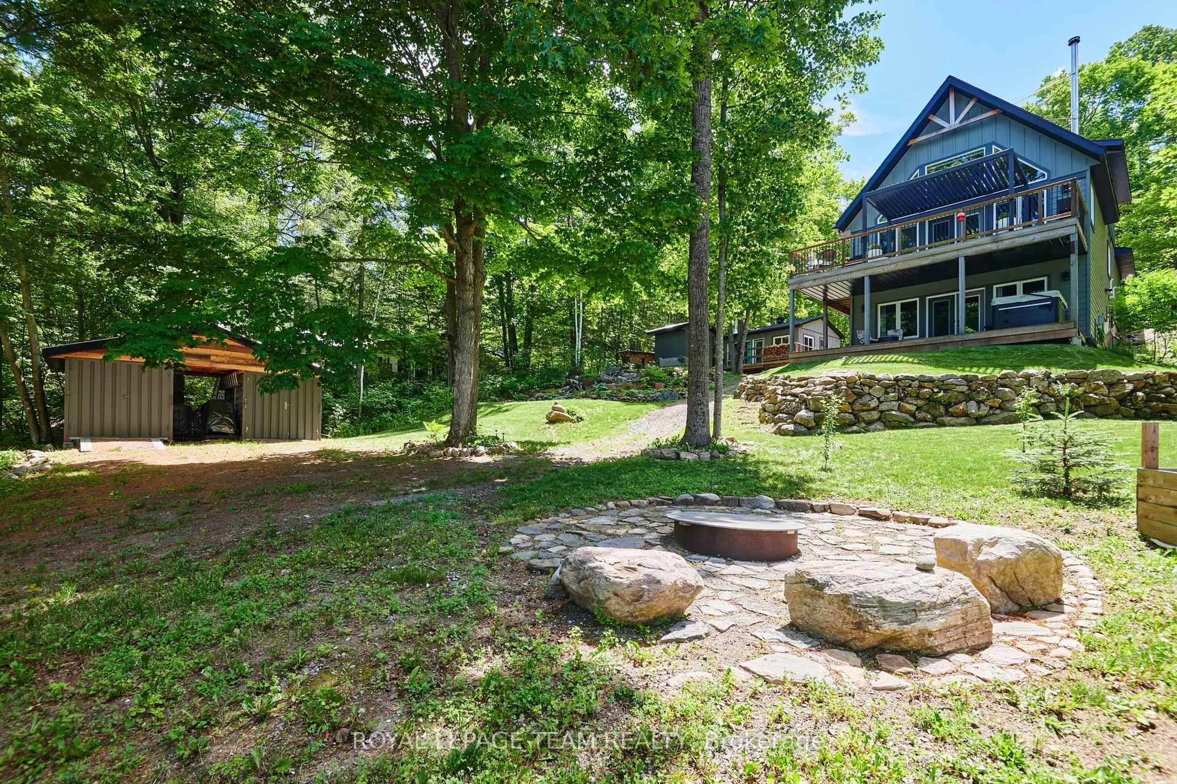 Patio, water/lake/river/ocean view for 536 Elsie Lane, Calabogie Ontario K0J 1H0