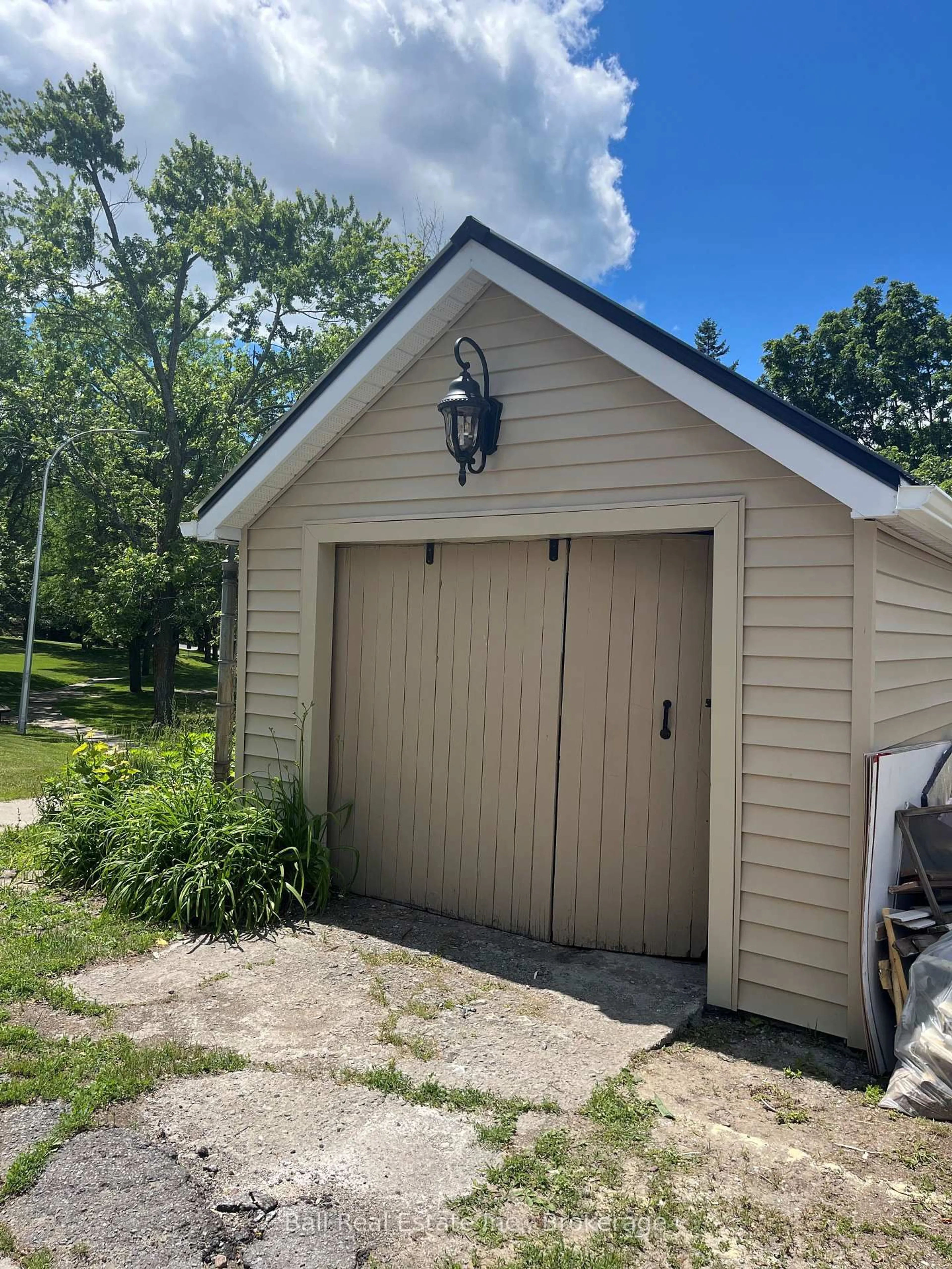 Shed for 28 Booth St, Trent Hills Ontario K0L 1L0