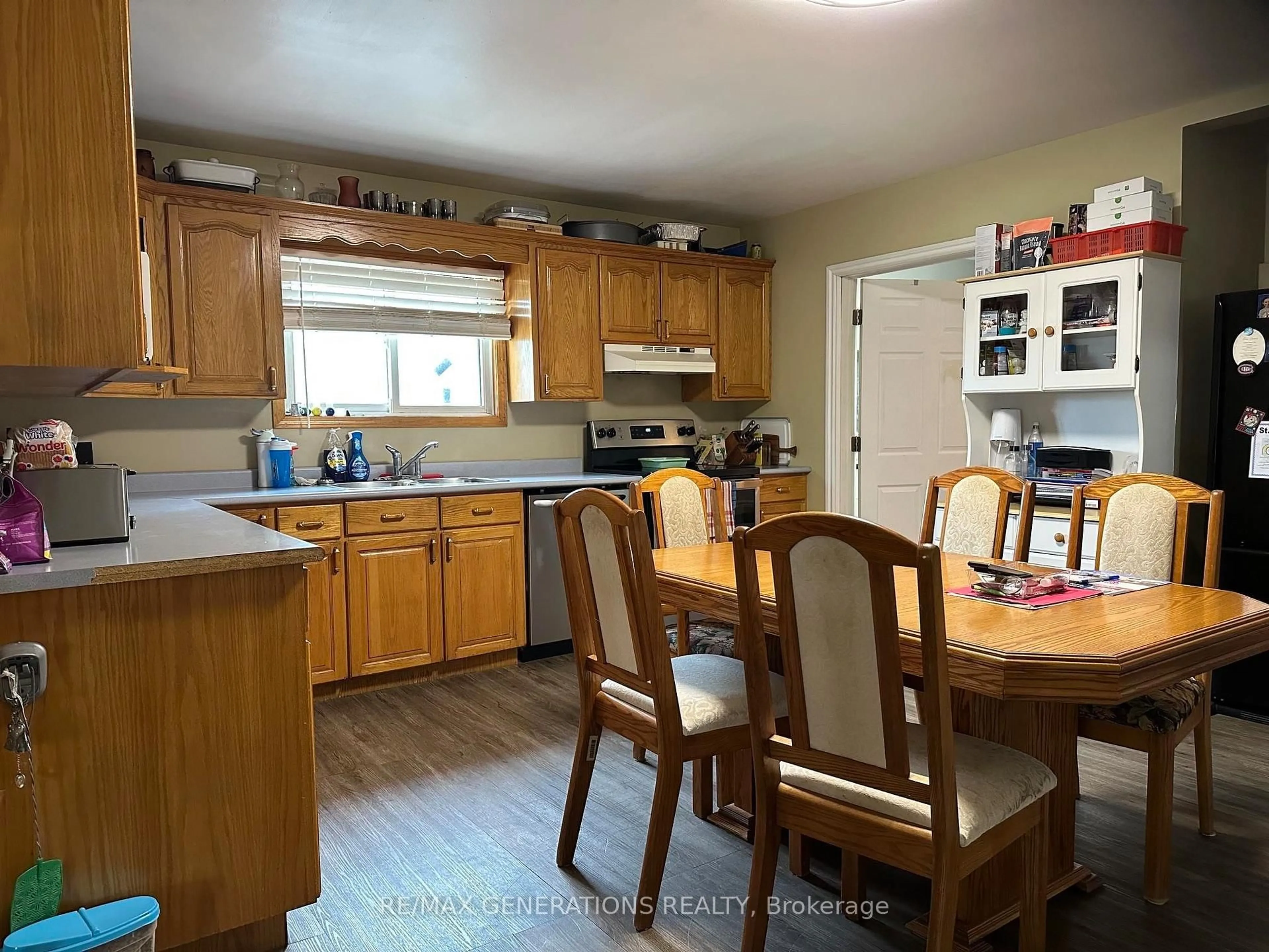 Standard kitchen, unknown for 57 SUPERIOR Ave, Terrace Bay Ontario P0T 2W0