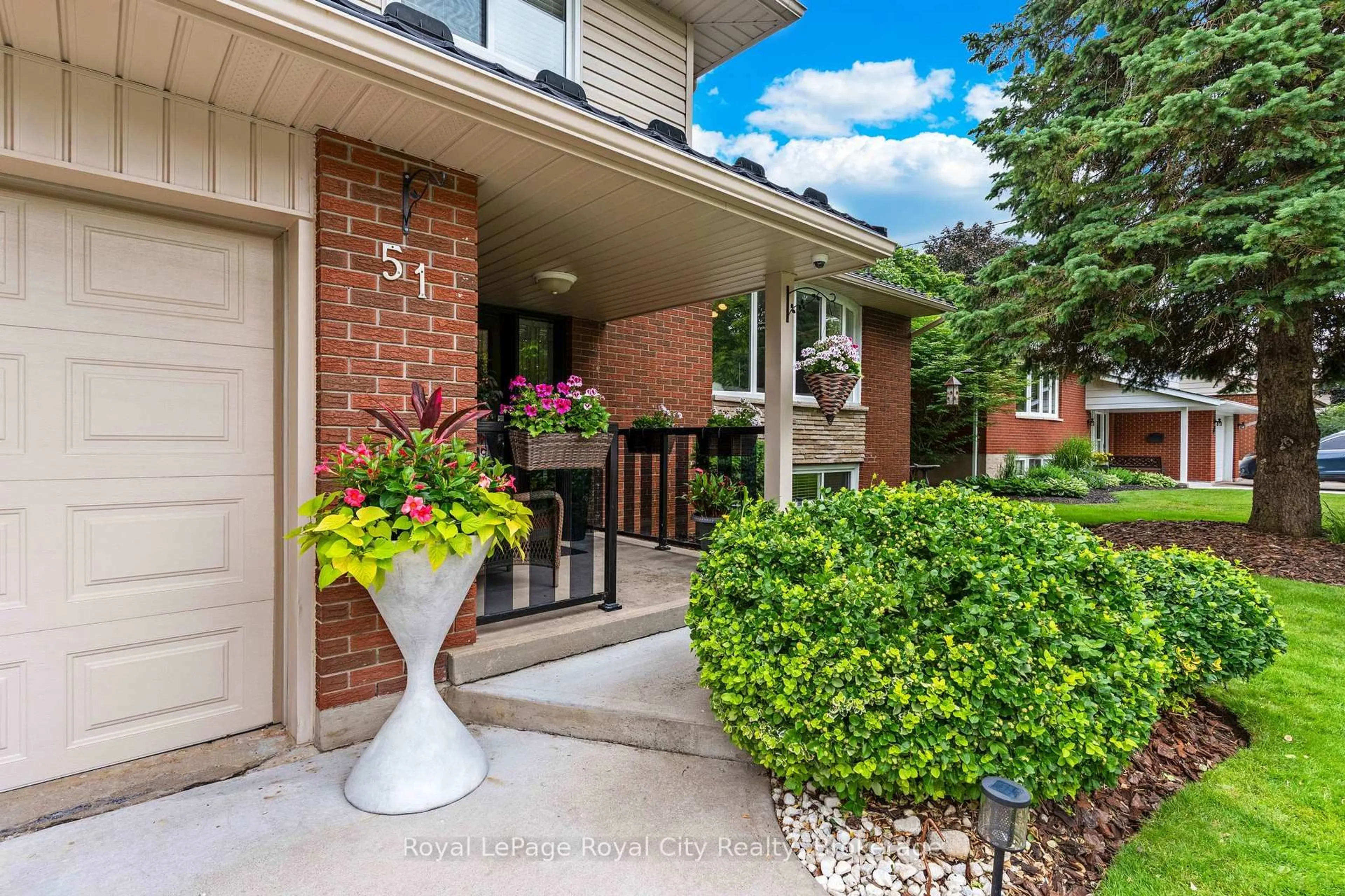 Unknown for 51 Elginfield Dr, Guelph Ontario N1E 4E5
