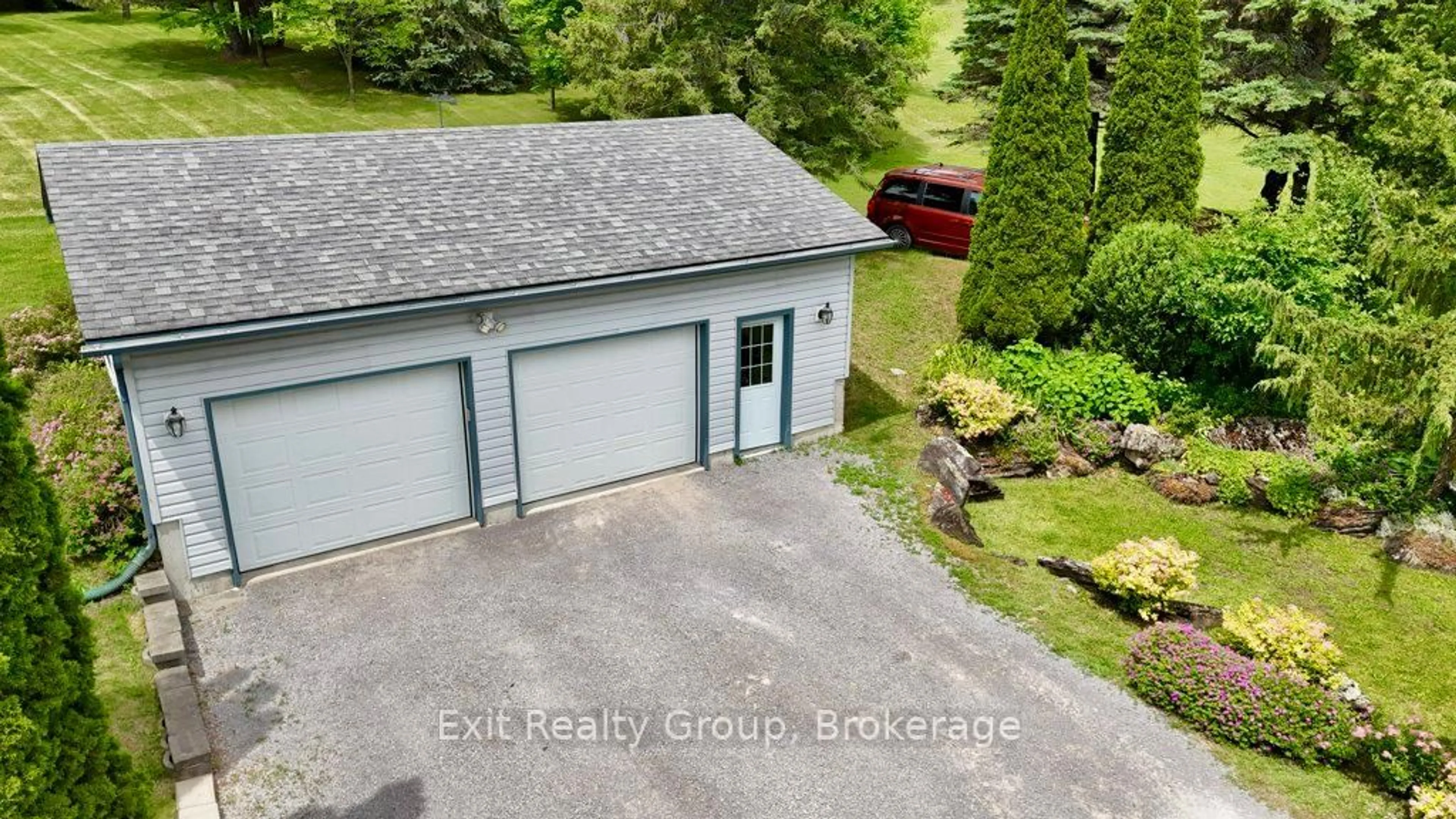 A pic from outside/outdoor area/front of a property/back of a property/a pic from drone, unknown for 1466 Carman Rd, Ingleside Ontario K8V 5P4
