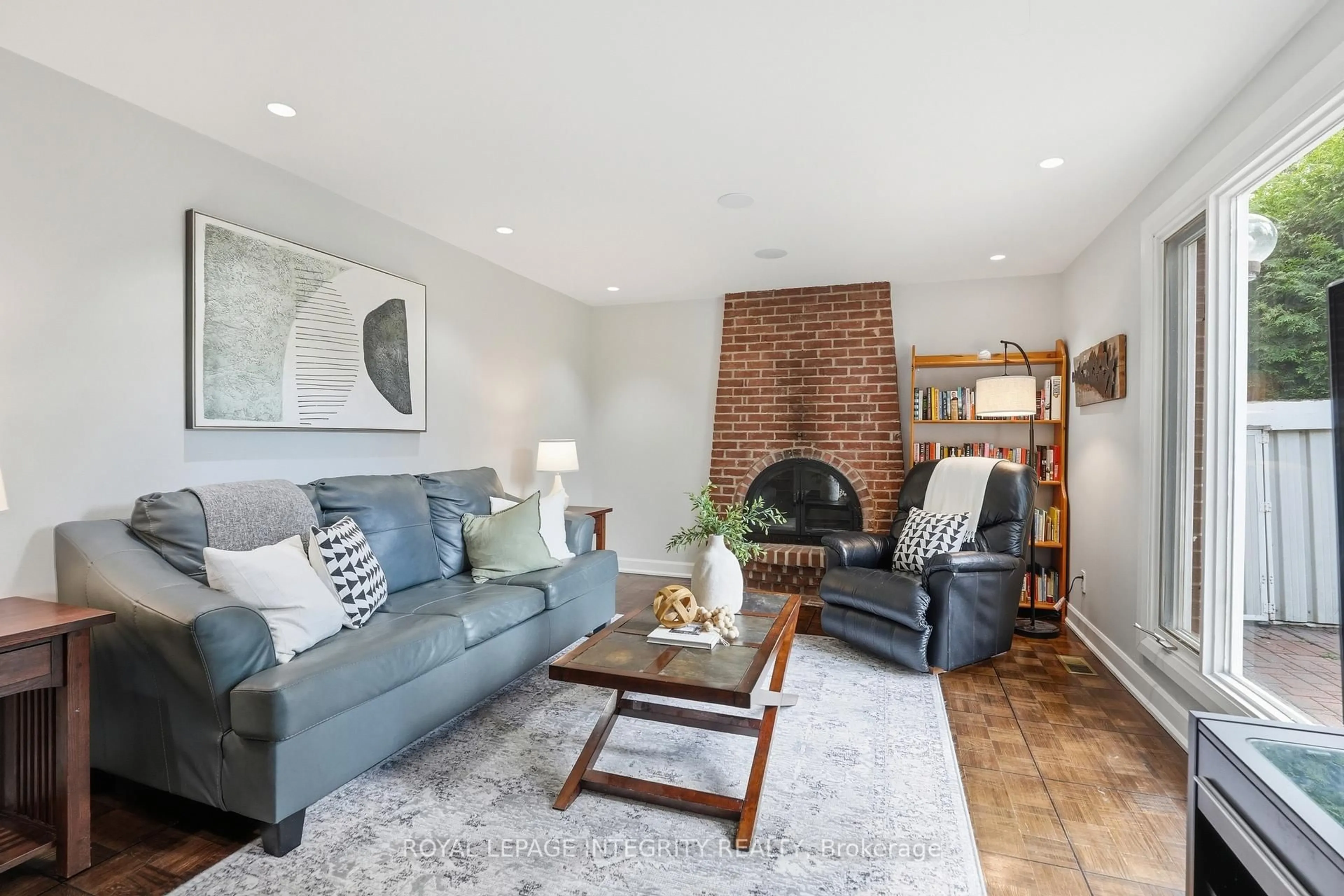 Living room with furniture, unknown for 6 Woodview Cres, Ottawa Ontario K1B 3A9