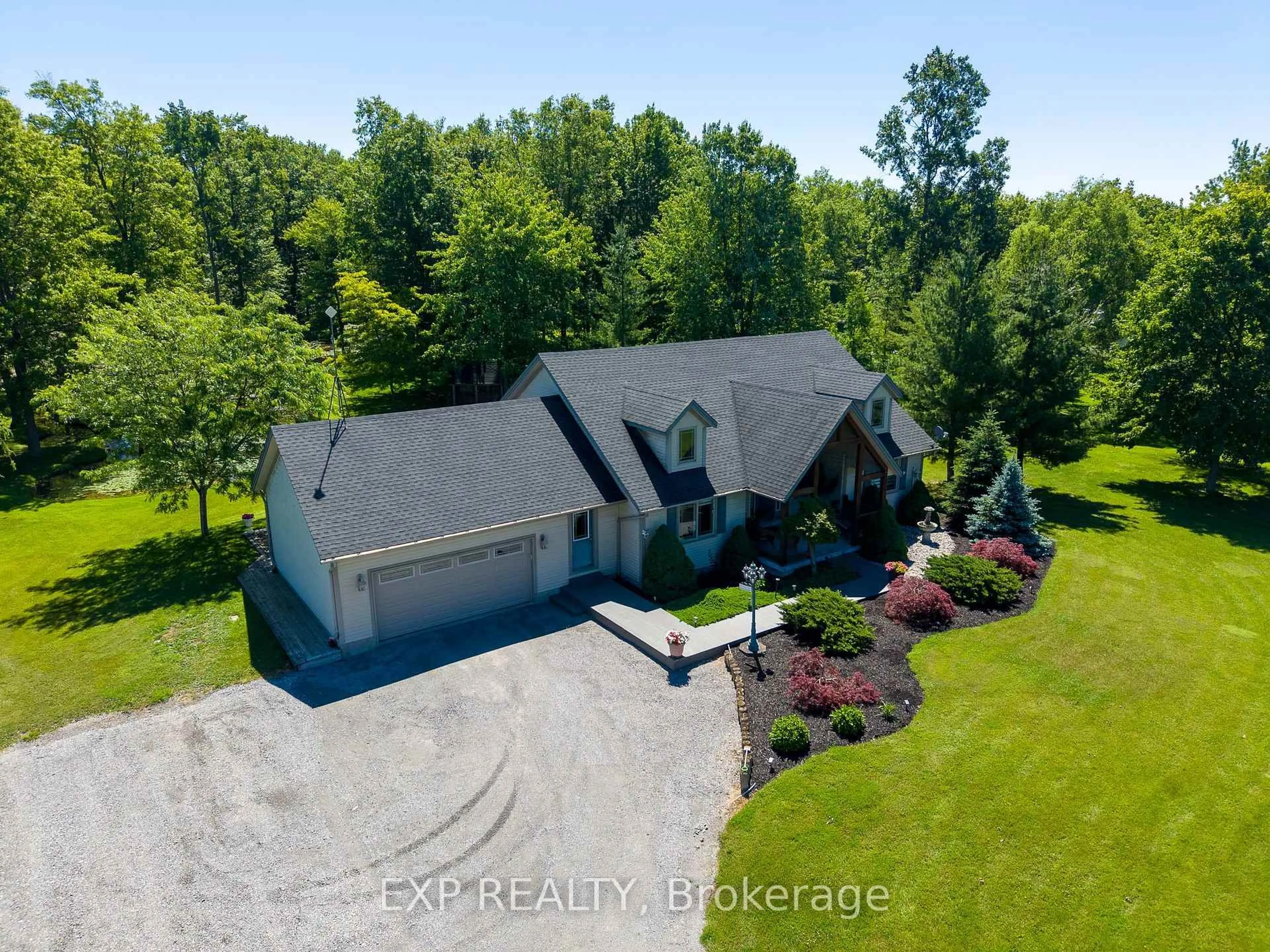 A pic from outside/outdoor area/front of a property/back of a property/a pic from drone, unknown for 50849 O'Reilly's Rd, Wainfleet Ontario L0S 1V0
