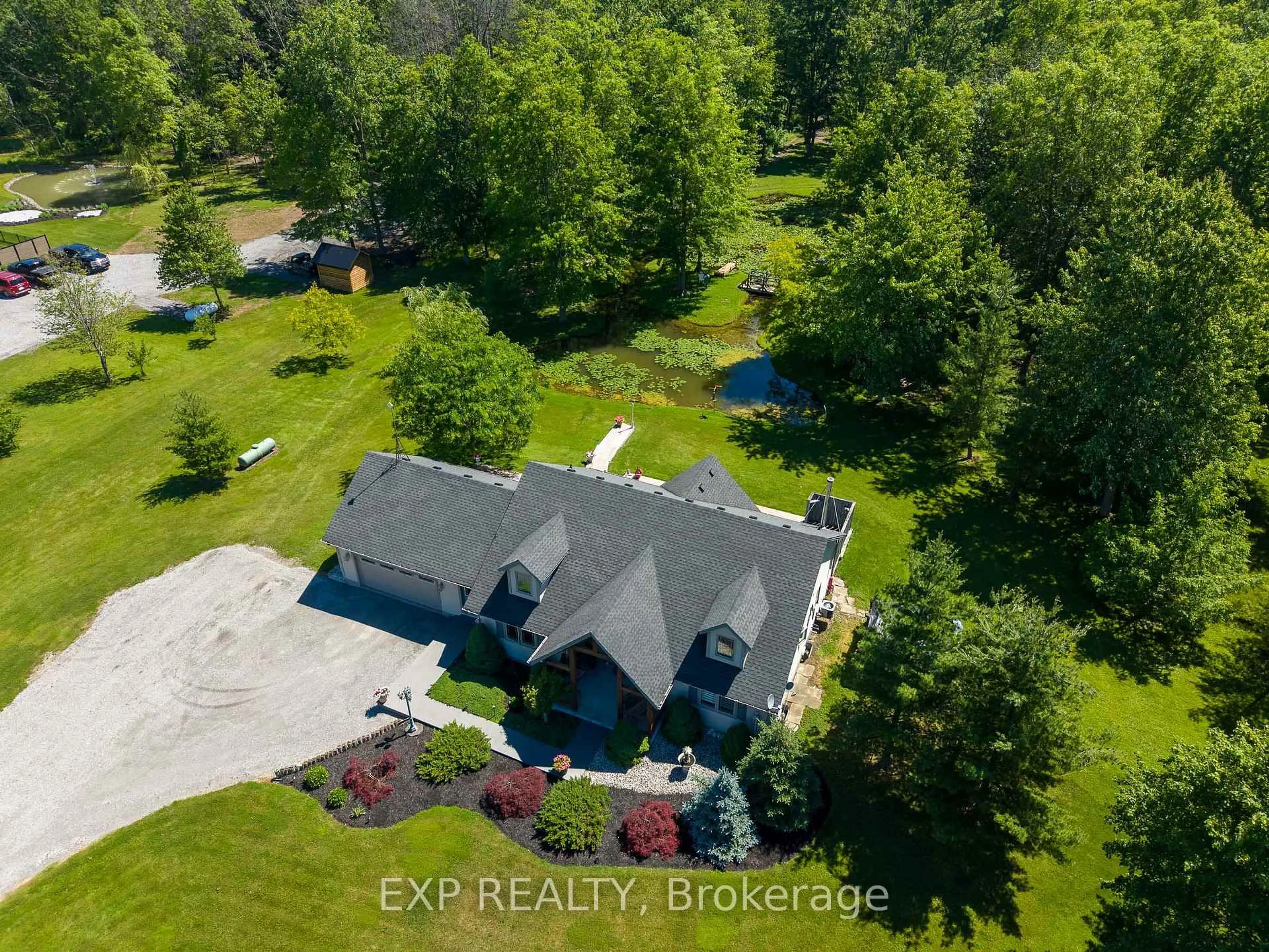 A pic from outside/outdoor area/front of a property/back of a property/a pic from drone, unknown for 50849 O'Reilly's Rd, Wainfleet Ontario L0S 1V0