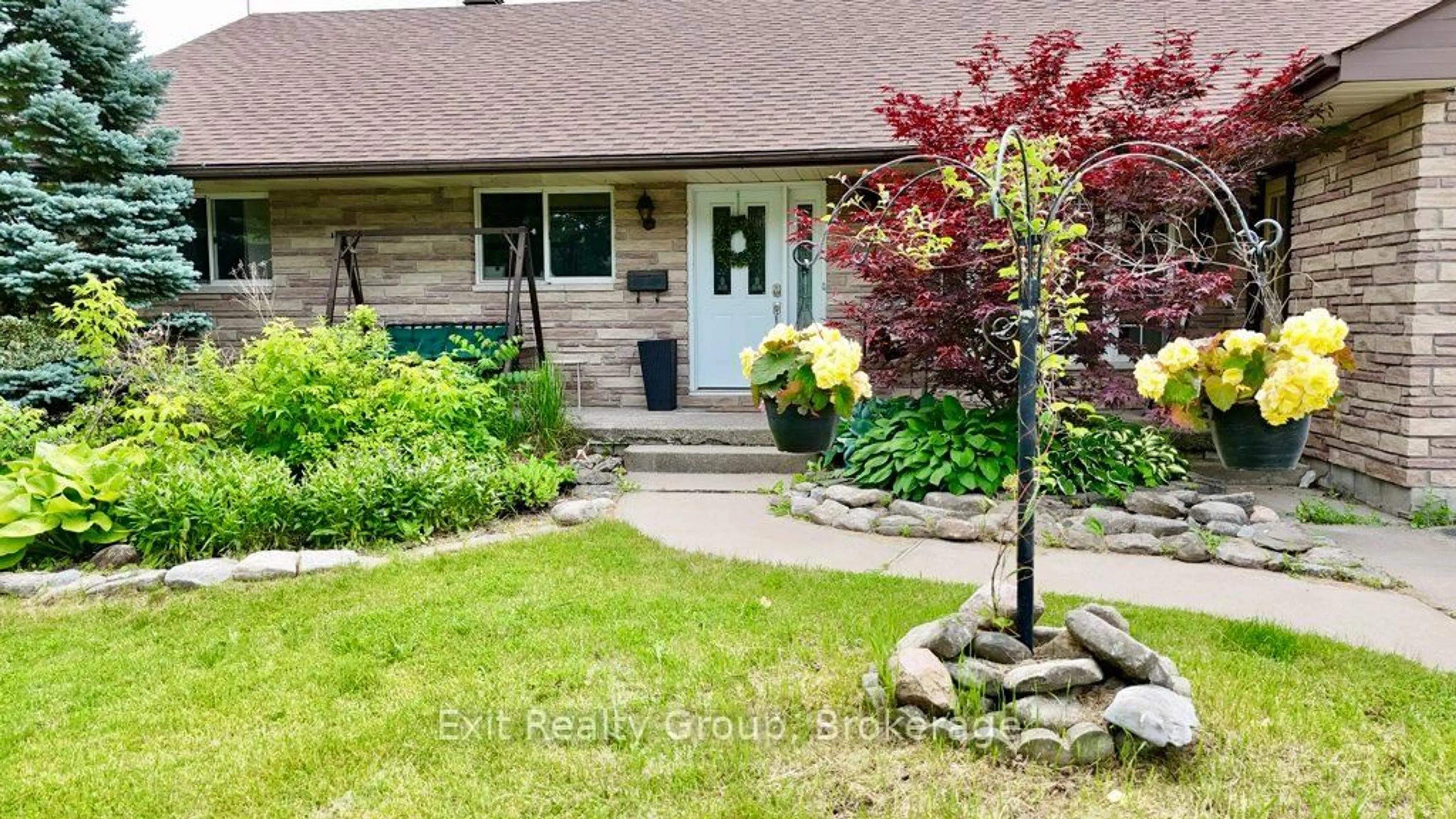 Unknown for 29 Wallace St, Hastings Ontario K0K 2C0