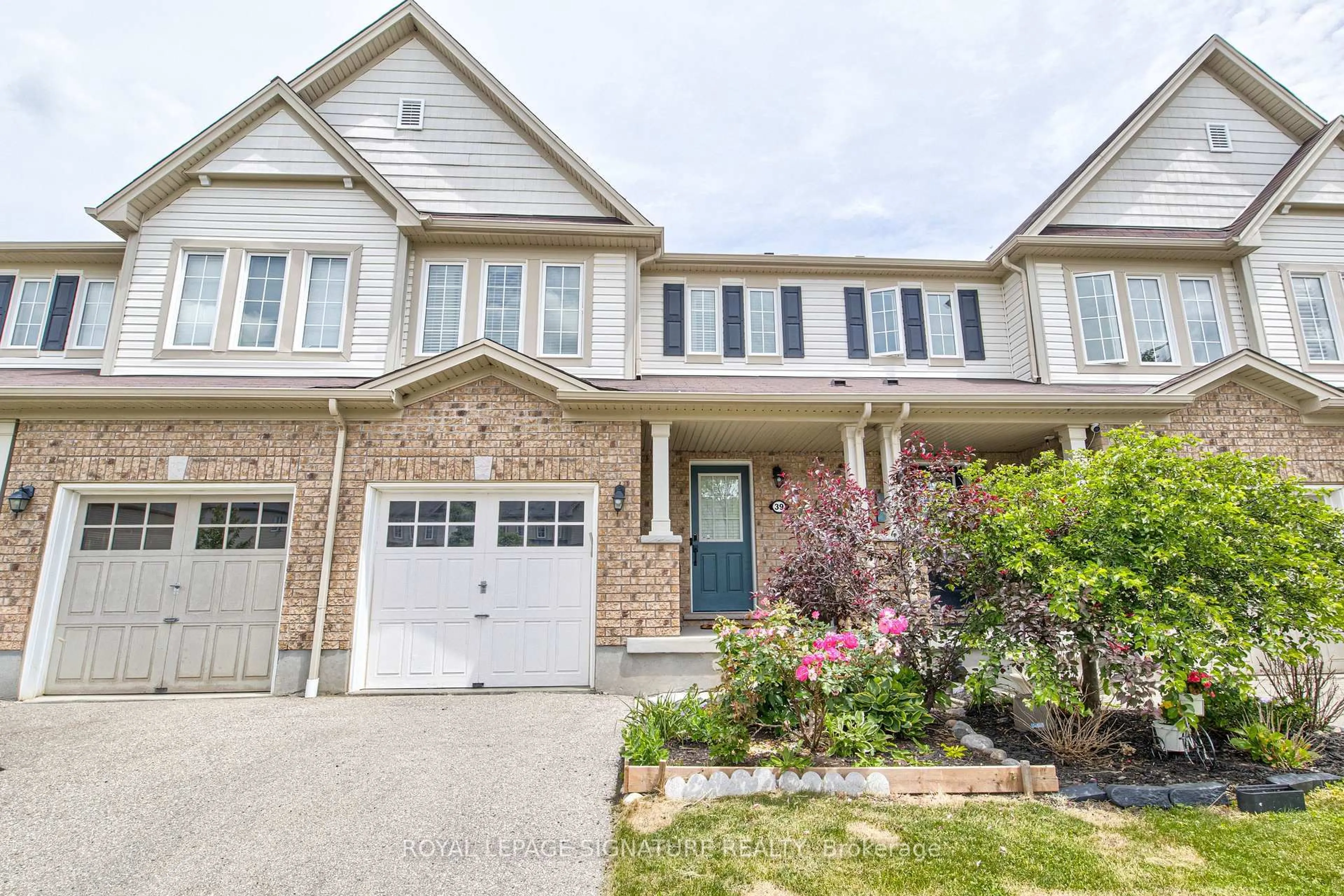 Unknown for 39 Trowbridge St, Woolwich Ontario N0B 1M0