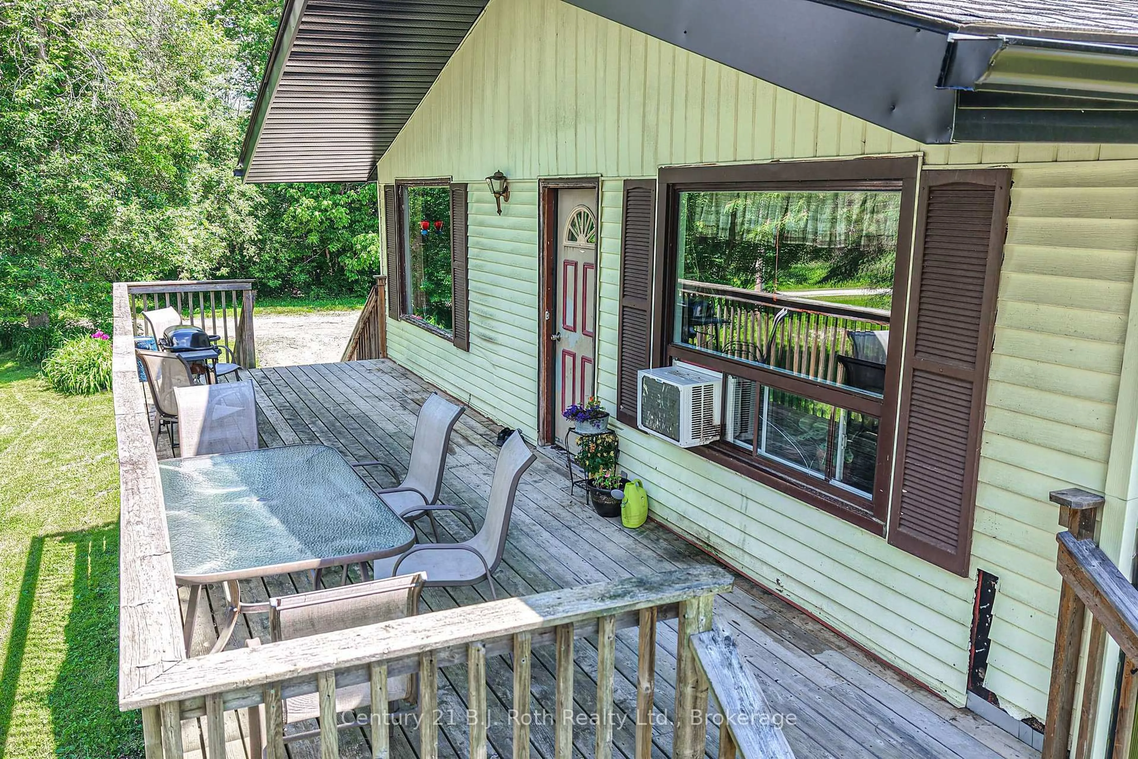 Patio, water/lake/river/ocean view for 1423 Canning Rd, Gravenhurst Ontario P0E 1N0