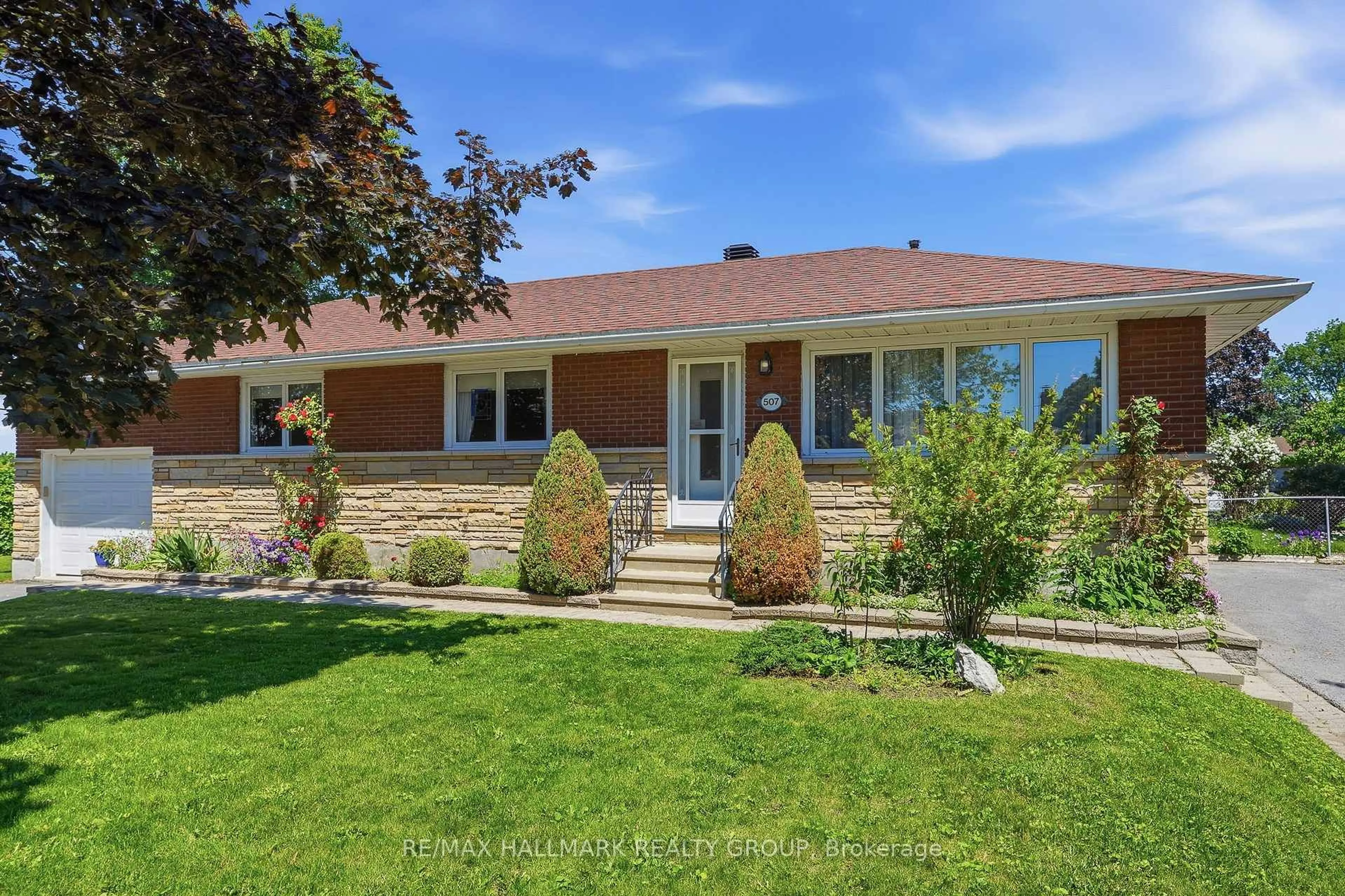 Unknown for 507 SIROIS Ave, Ottawa Ontario K1K 1H5