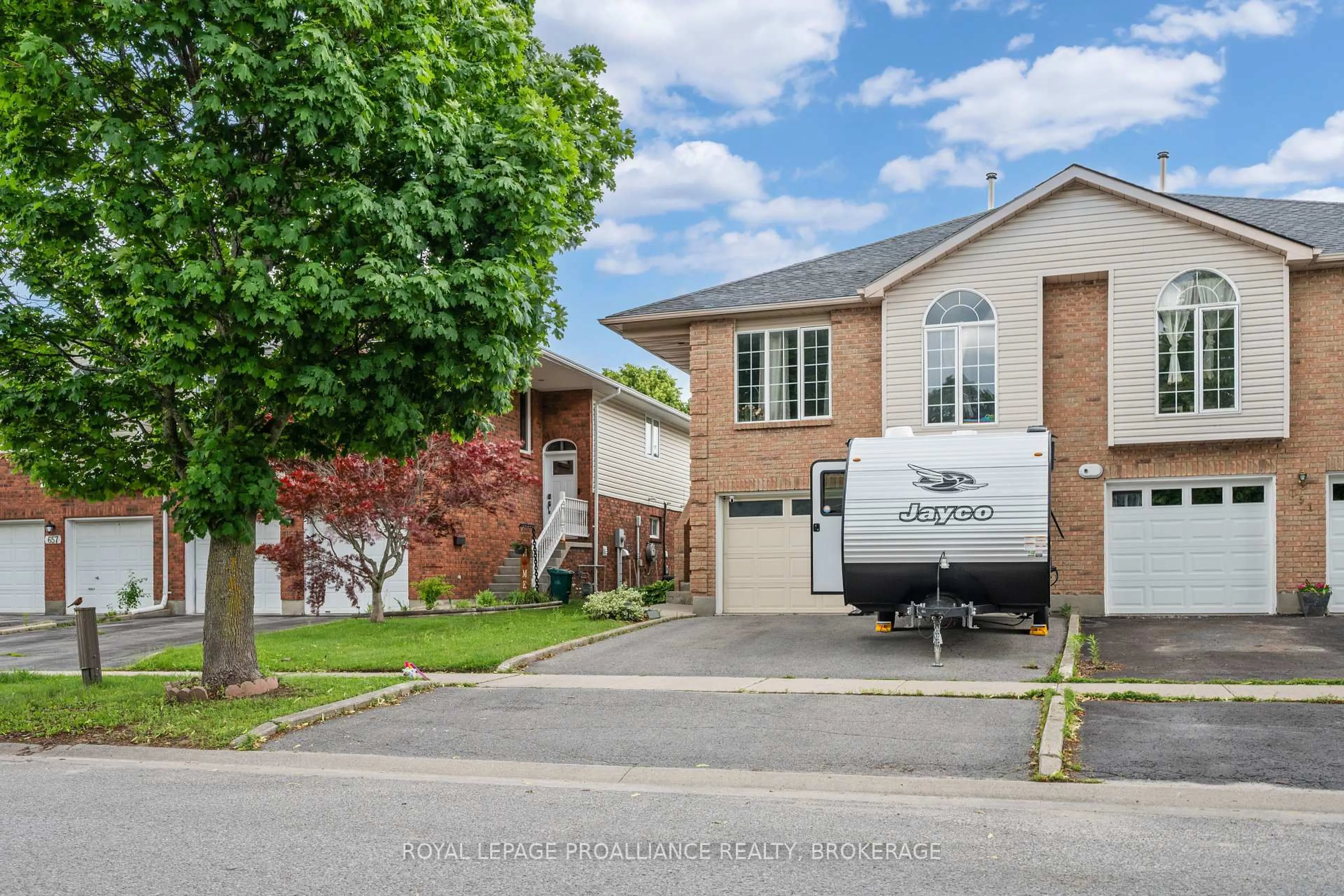 Unknown for 653 Barnsley Cres, Kingston Ontario K7M 8X4
