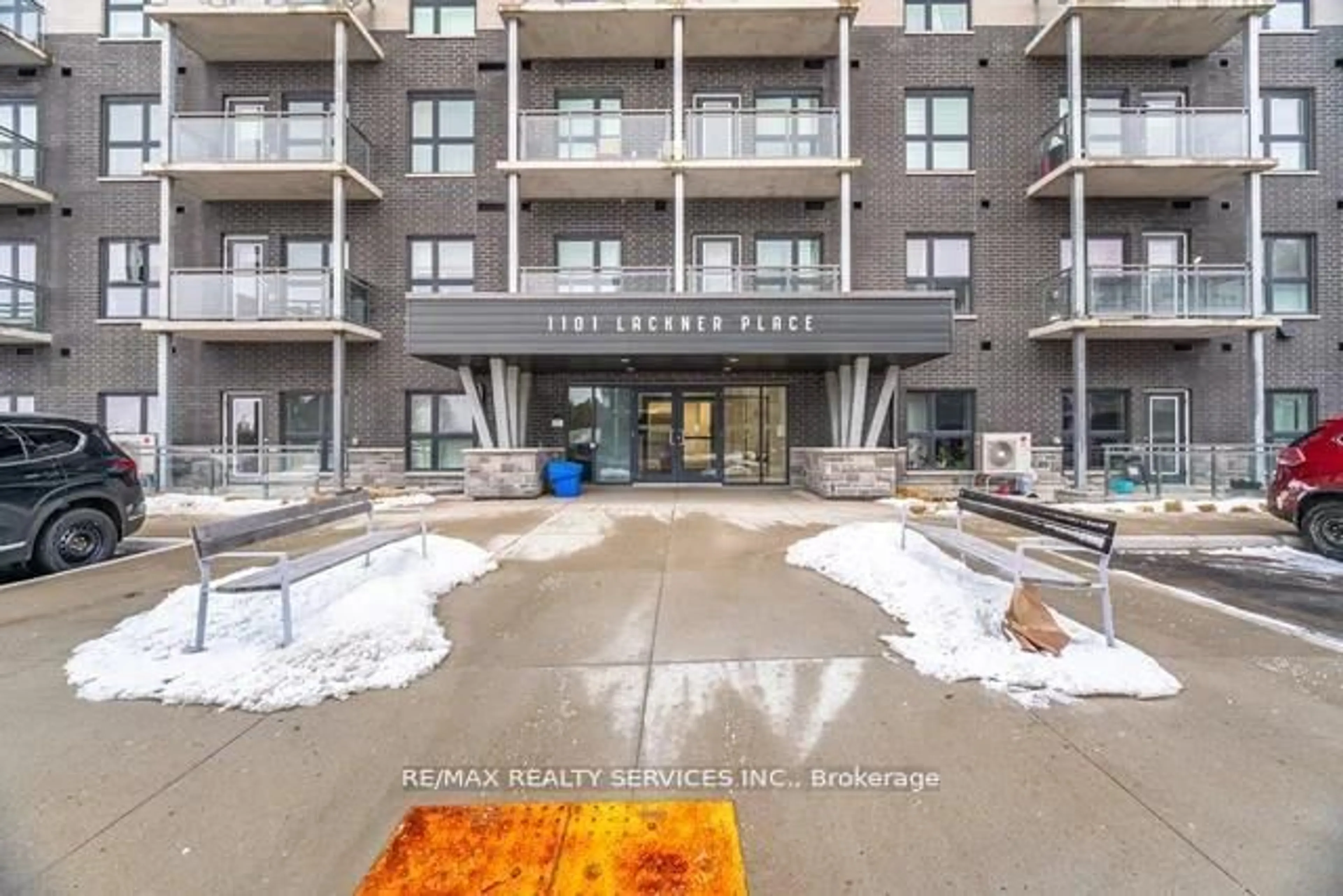 Patio, unknown for 1101 Lackner Pl #309, Kitchener Ontario N2A 0L3