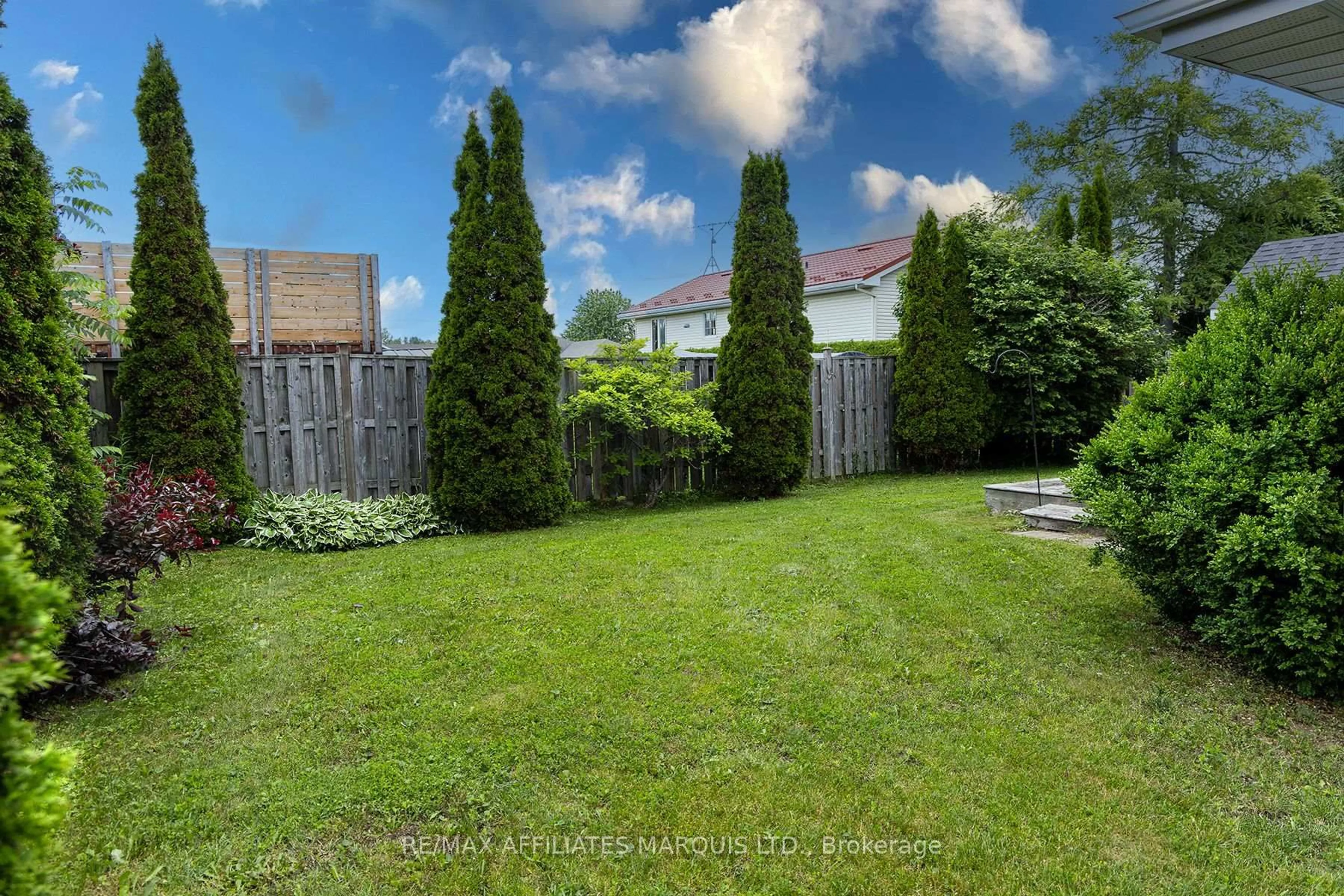 Patio, unknown for 59 Rowan Dr, South Dundas Ontario K0C 1X0