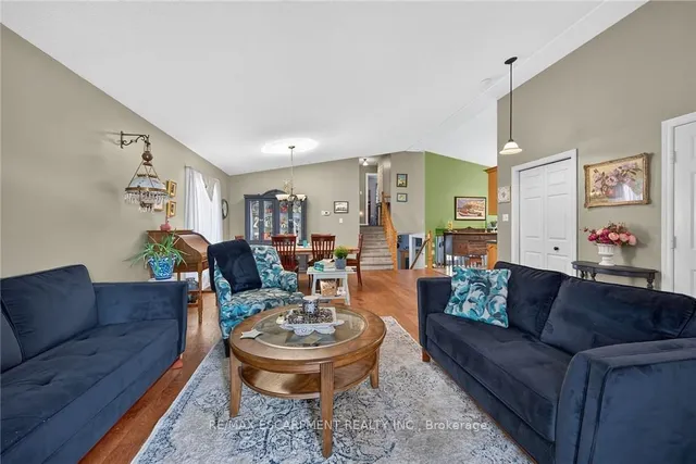 64 Caledonia Ave, Haldimand 5