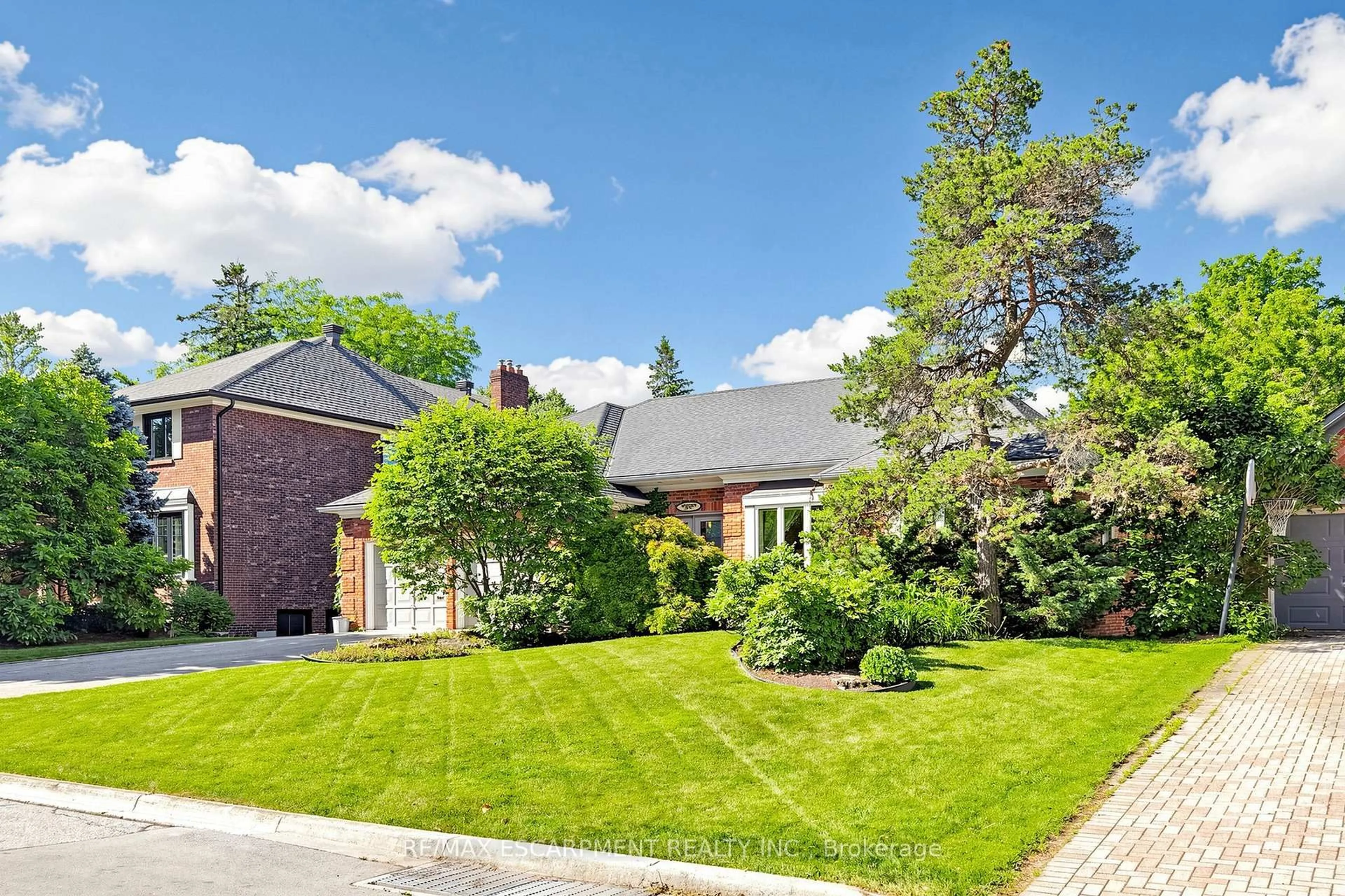 Home with brick exterior material, street for 17 Flanders Dr, Hamilton Ontario L8B 0G6