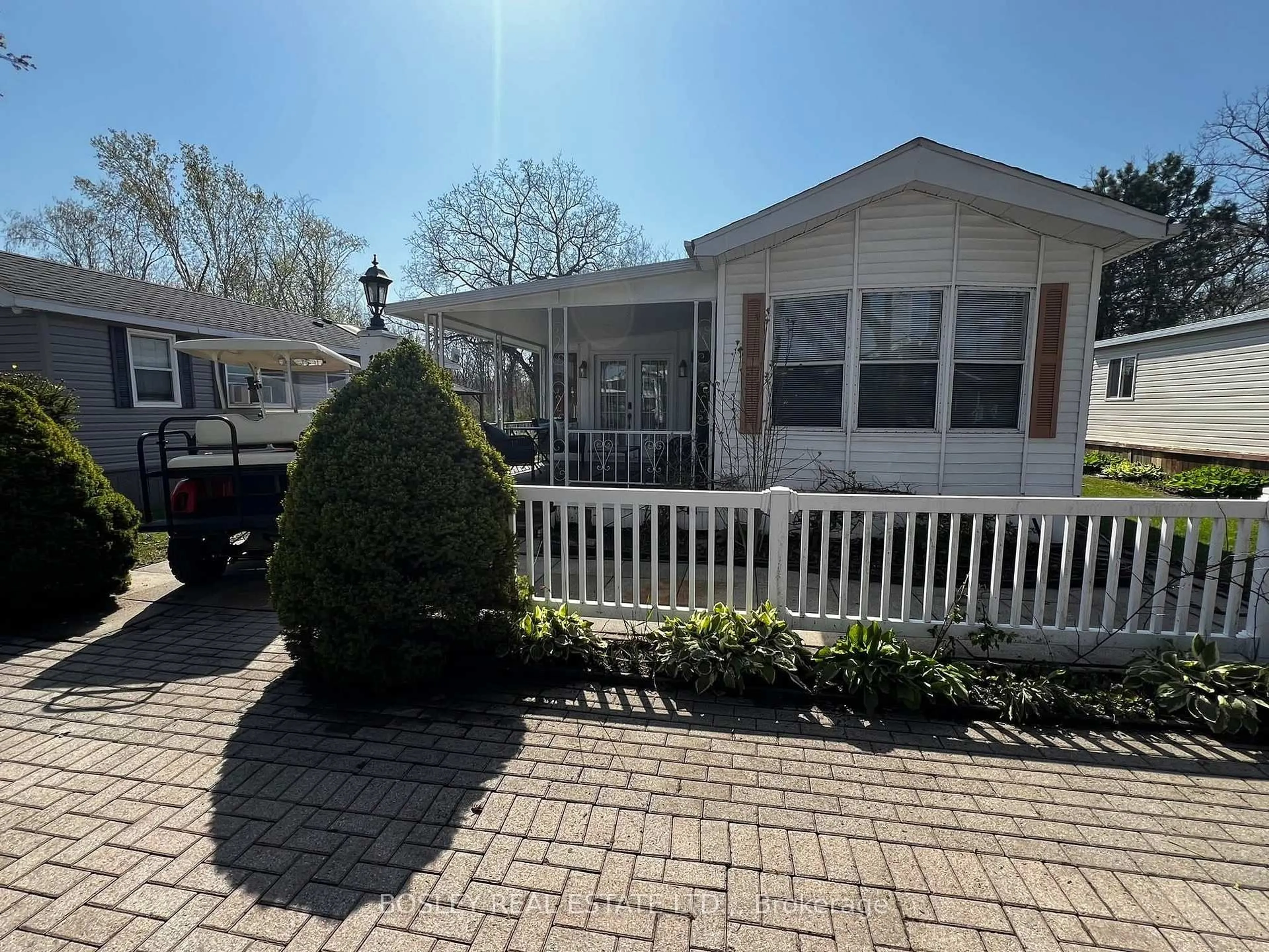 Home with vinyl exterior material, street for 188 Forest Grve, Port Colborne Ontario L0S 1R0