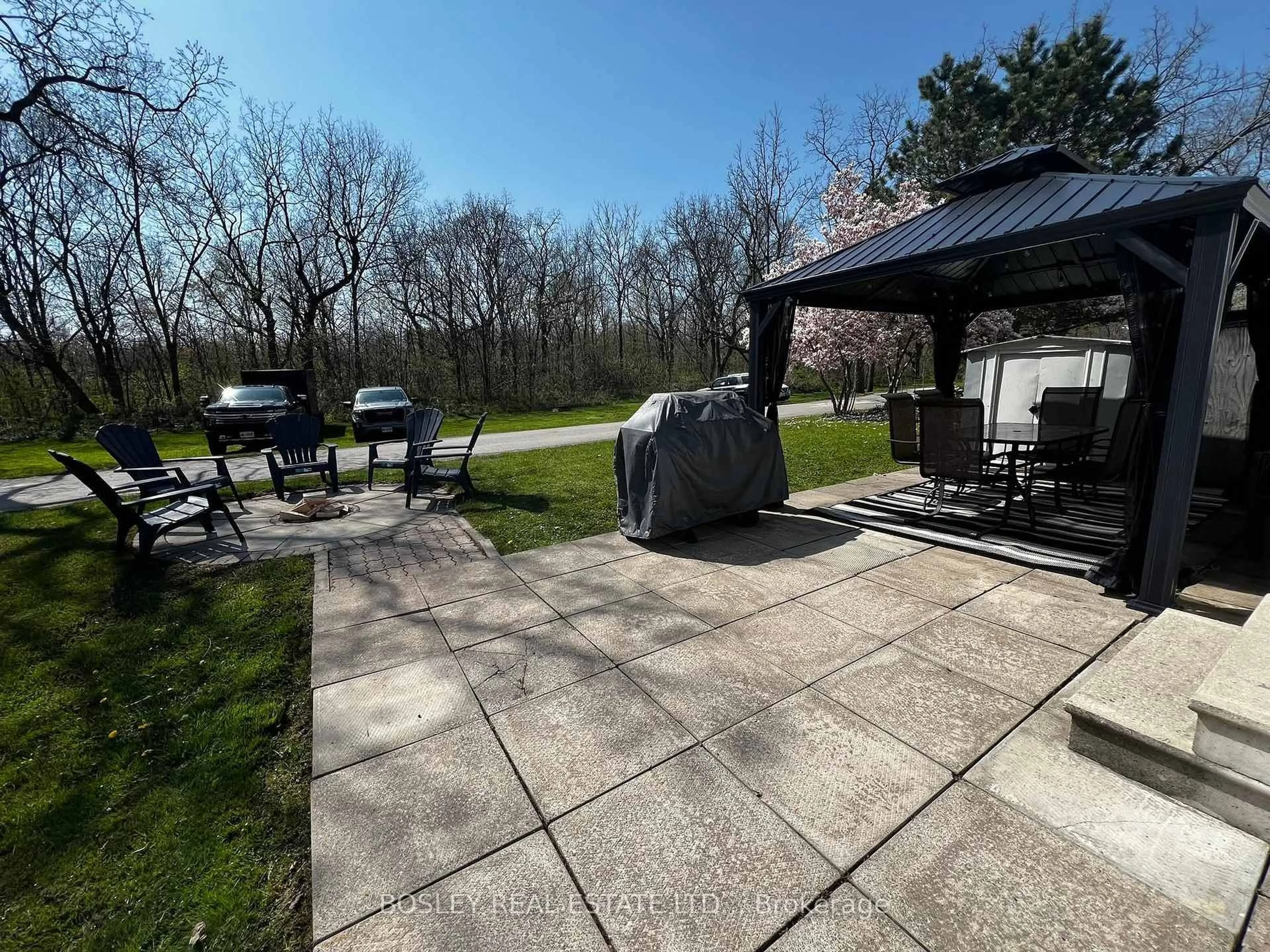 Patio, water/lake/river/ocean view for 188 Forest Grve, Port Colborne Ontario L0S 1R0